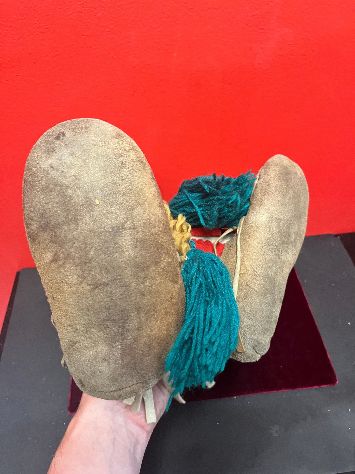 7 x 8 high antique, indigenous, first nations, pacific northwest coast moccasin boots great condition