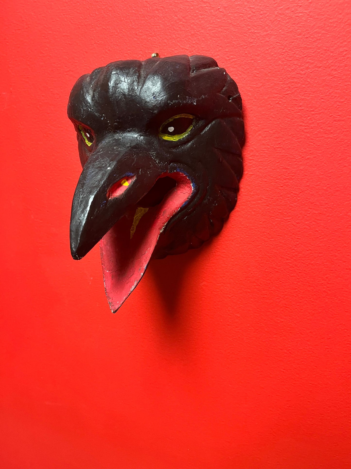Unique 8 inch tall primitive painted wooden crow mask great decoration