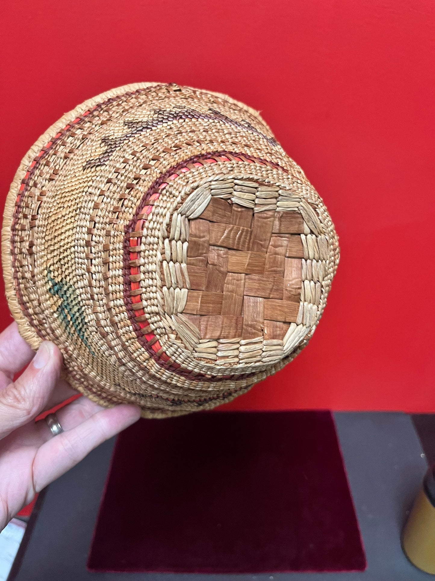 Stunning 8 x 10 high indigenous Canadian native antique woven basket with delicious handle wow