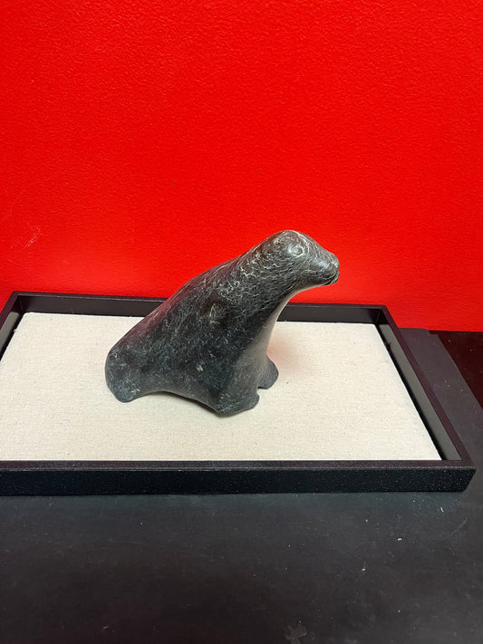 Large beautiful 6 inch high immaculate condition Indigenous Inuit soapstone seal   over 1kg