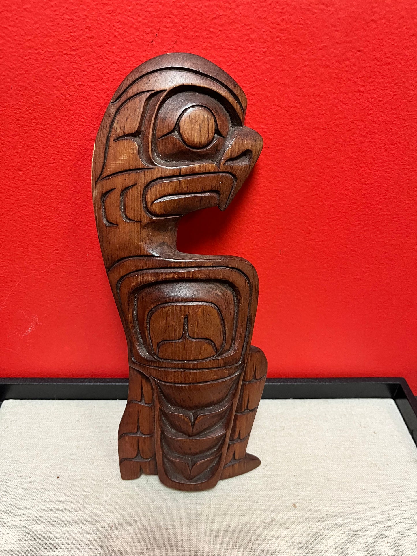 Wow A Lovely 12 inch tall indigenous First Nations, pacific northwest coast Eagle by Sara Robertson of Vancouver island great detail