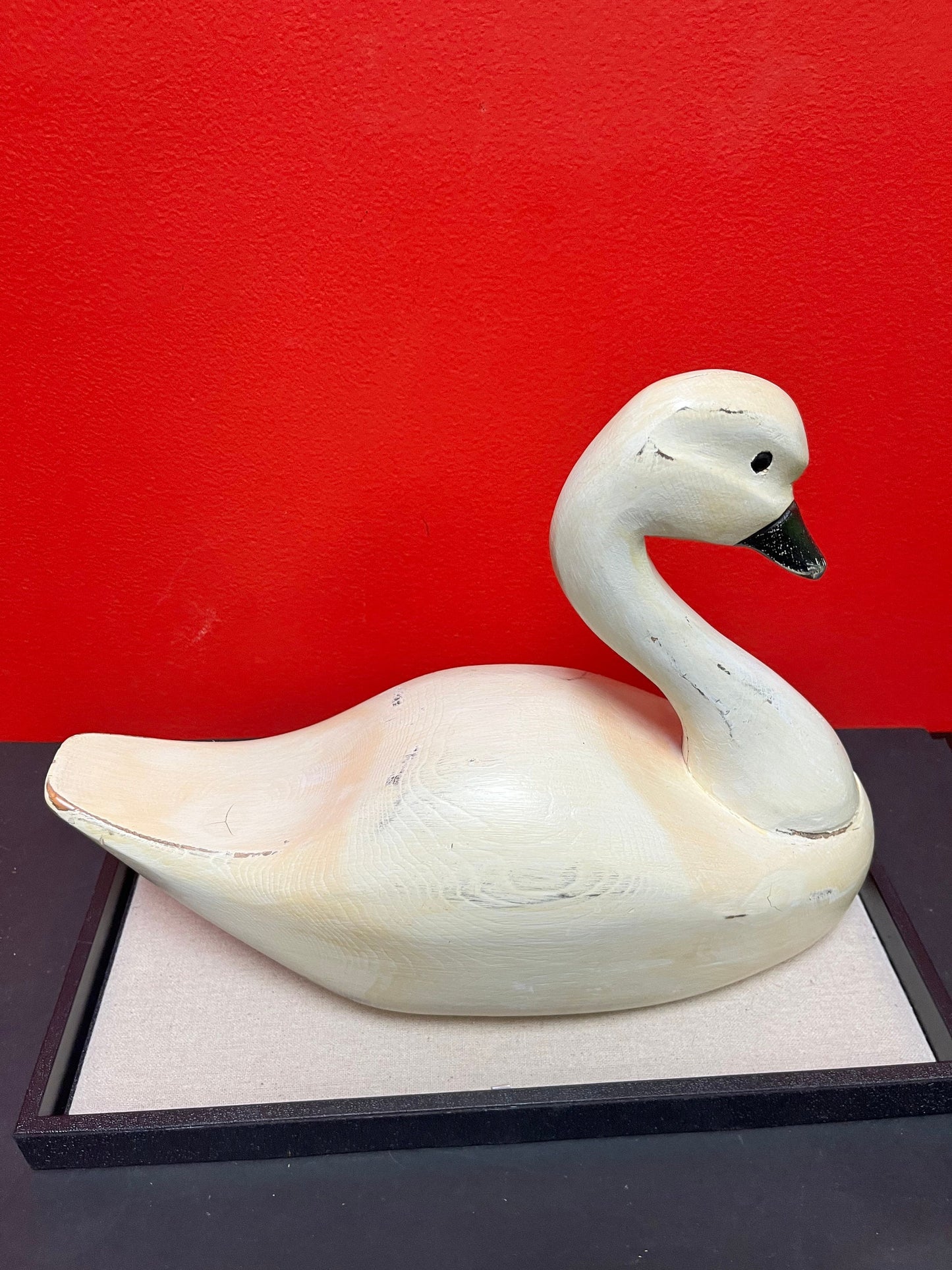 12 x 10 high wooden folk art swan  great decor
