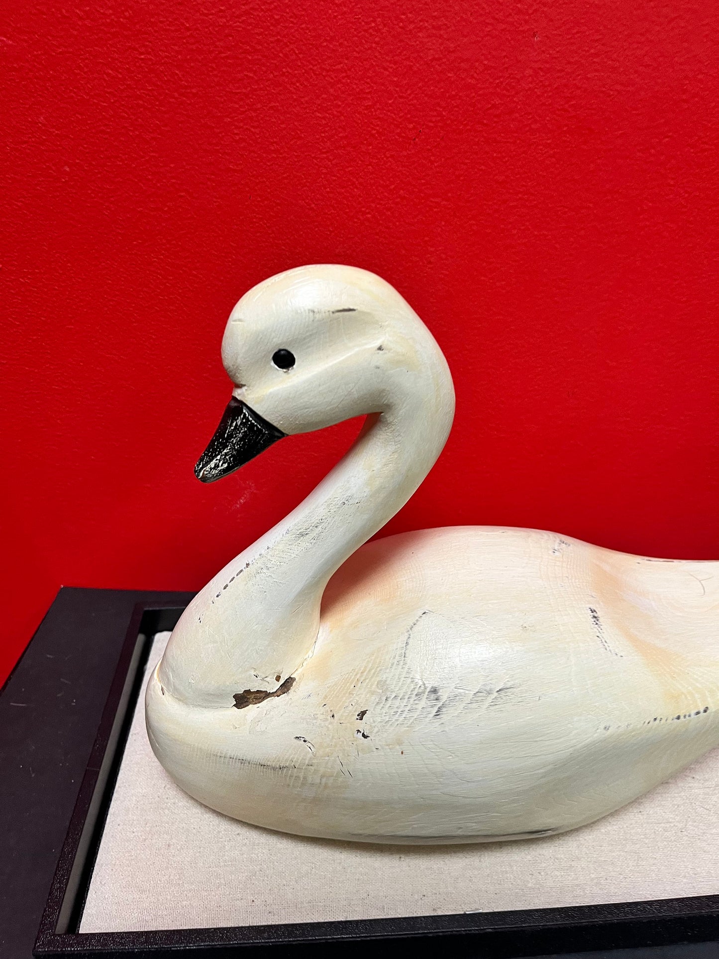 12 x 10 high wooden folk art swan  great decor