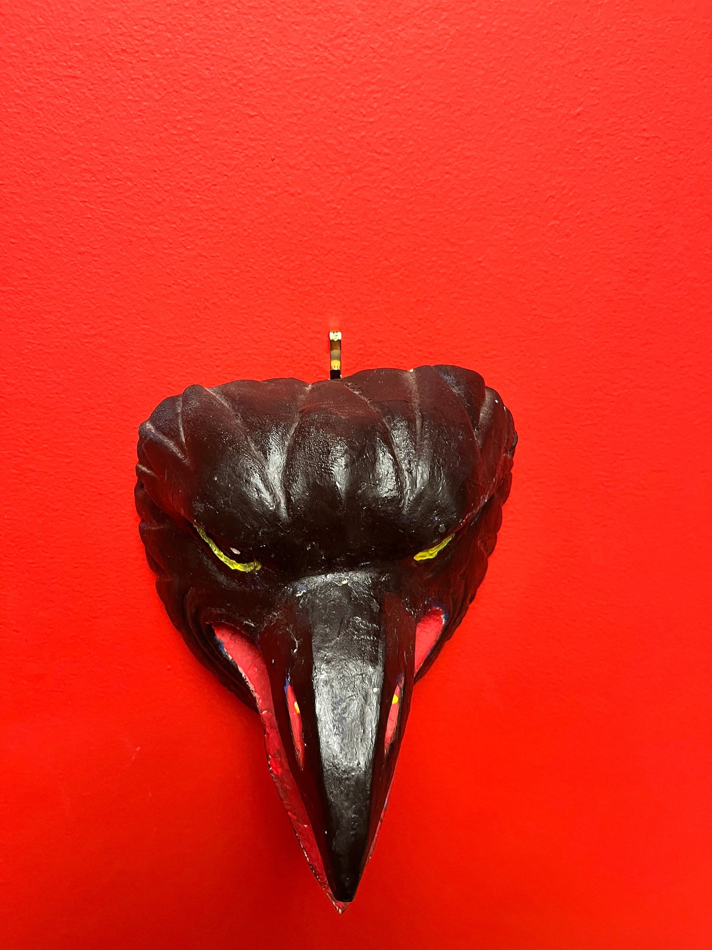 Unique 8 inch tall primitive painted wooden crow mask great decoration