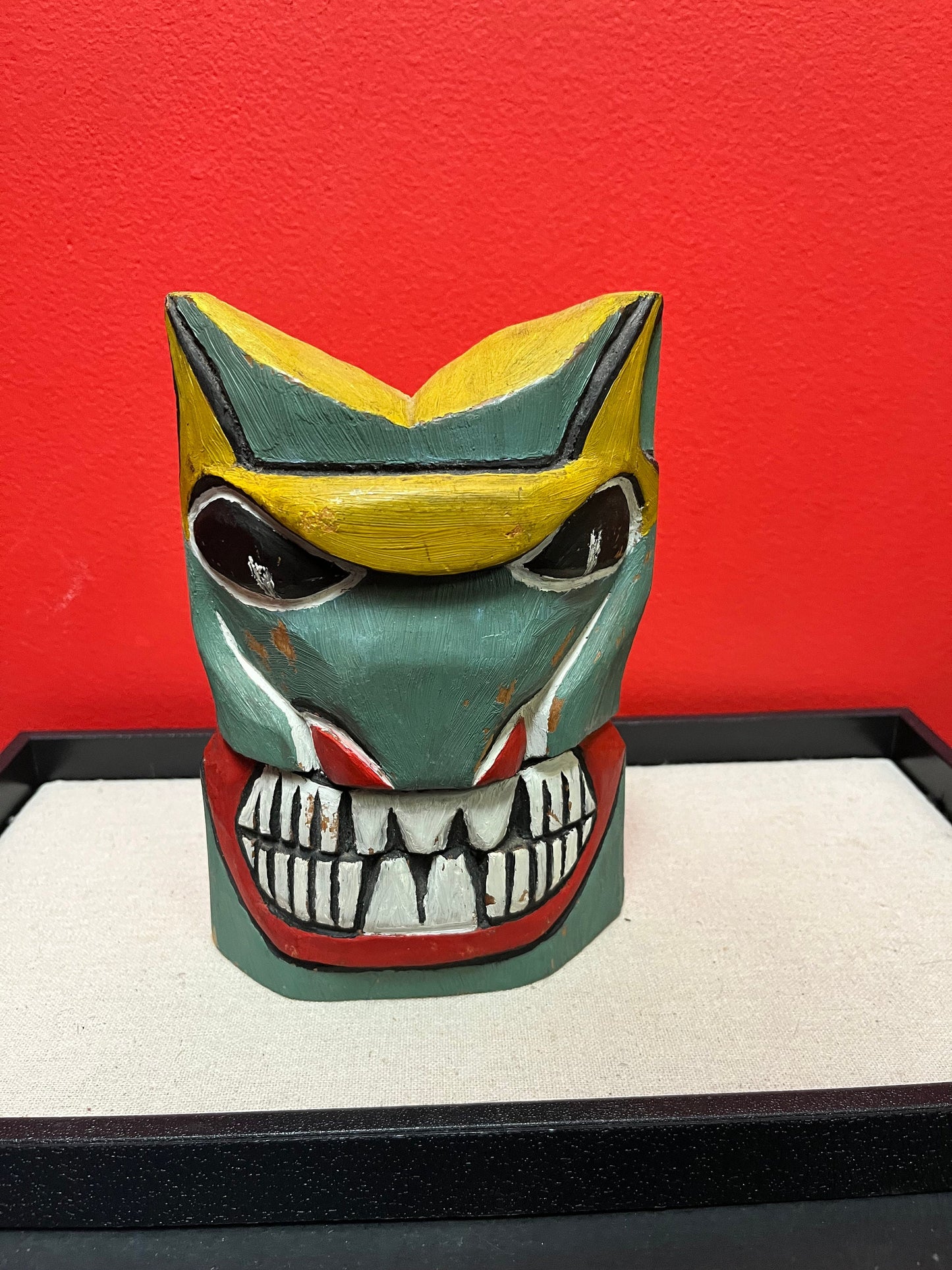 Stunning primitive indigenous first nations pacific northwest coast 7 x 5  painted polychrome mask  signed on bottom