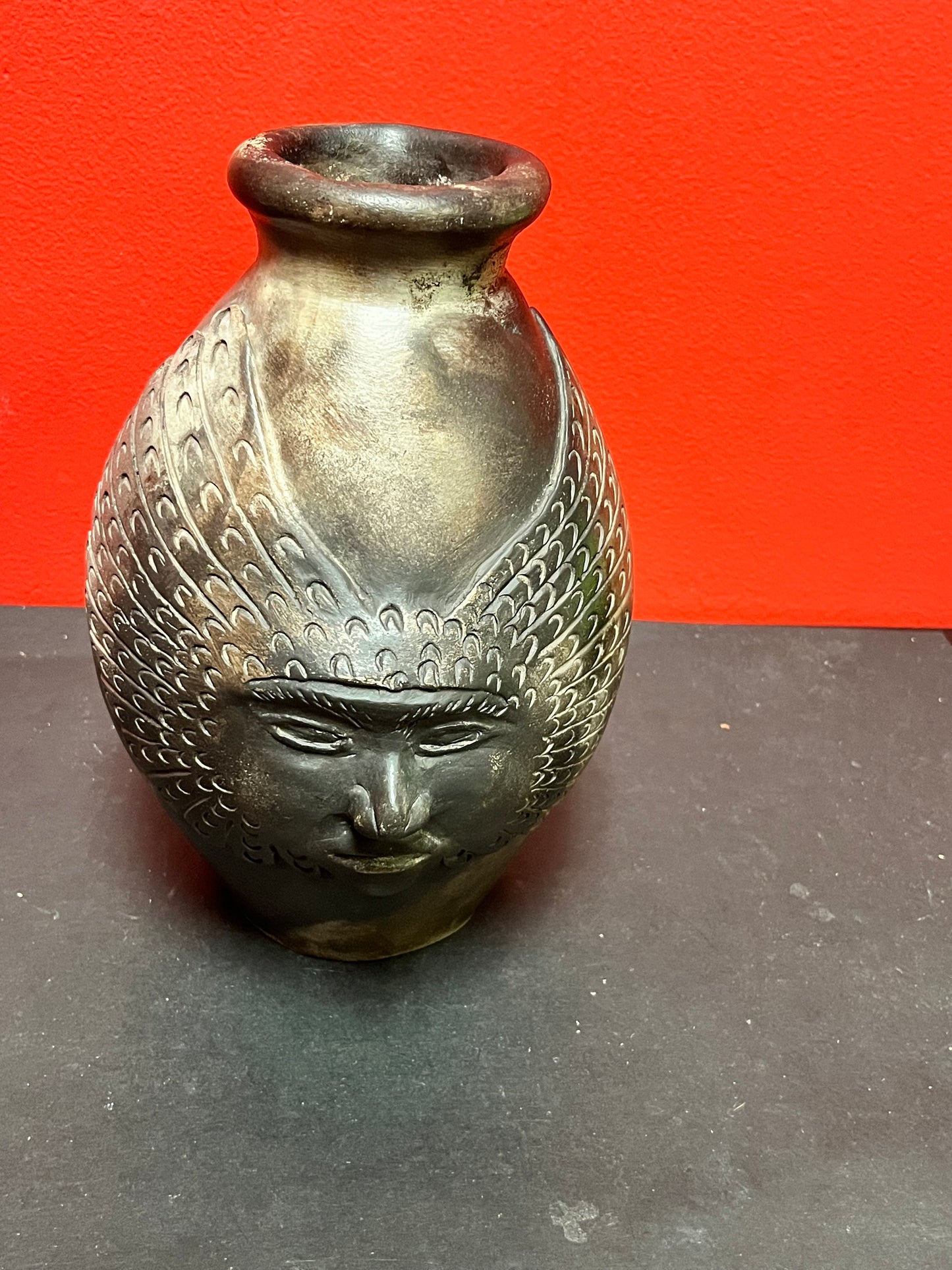 A  Fantastic YVO  SAMGUSHAK Inuit raku pottery and 10 inch vase wonderful rare piece  Indigenous Inuit art  ranken inlet  wow
