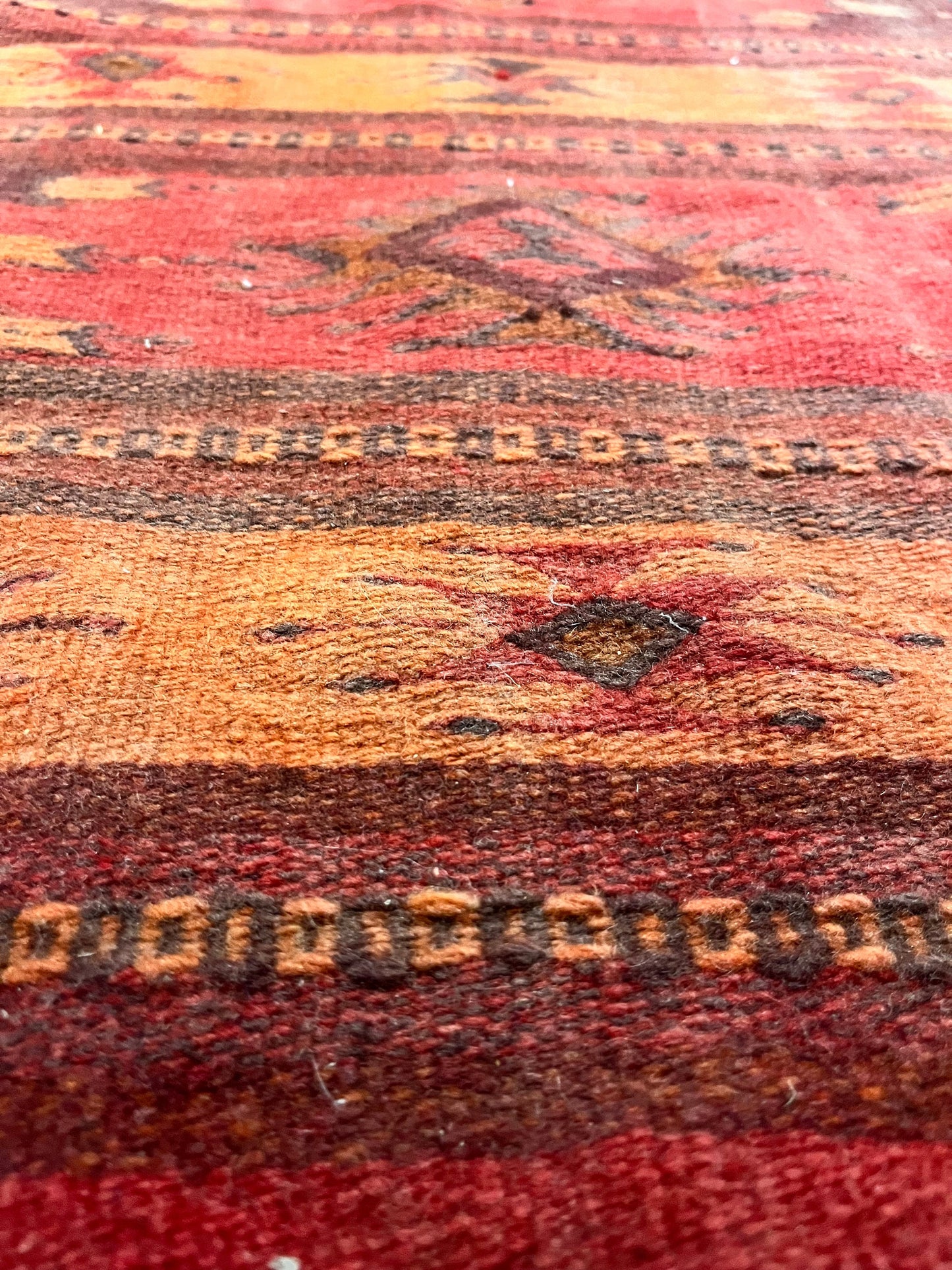 Fantastic authentic 43 x 20 Navajo Rug carpet nice both sides great design and colour