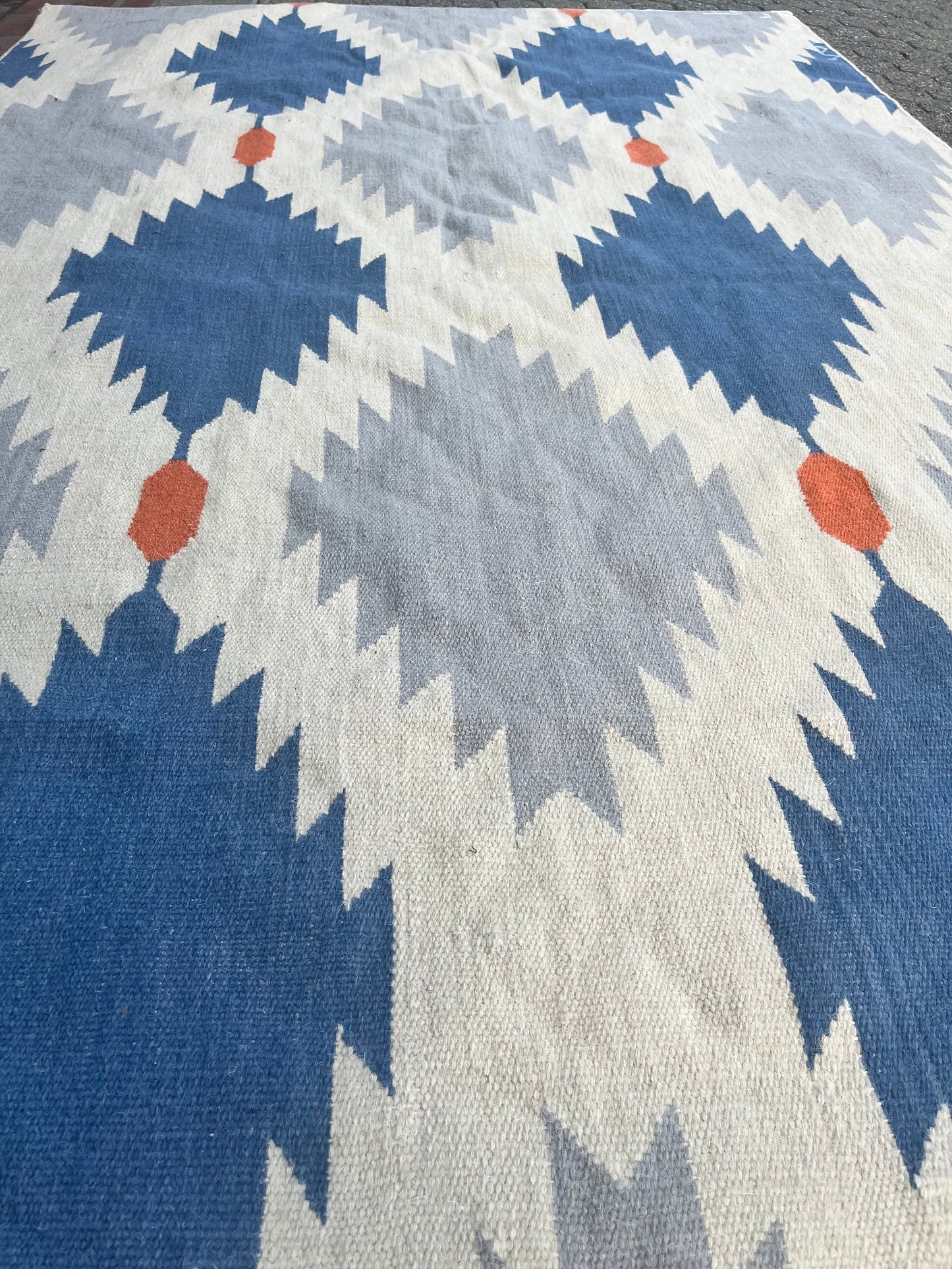 Approx 96 x 58 authentic wonderful Navajo wrote rug carpet huge little glue in the corners to see photo - wow