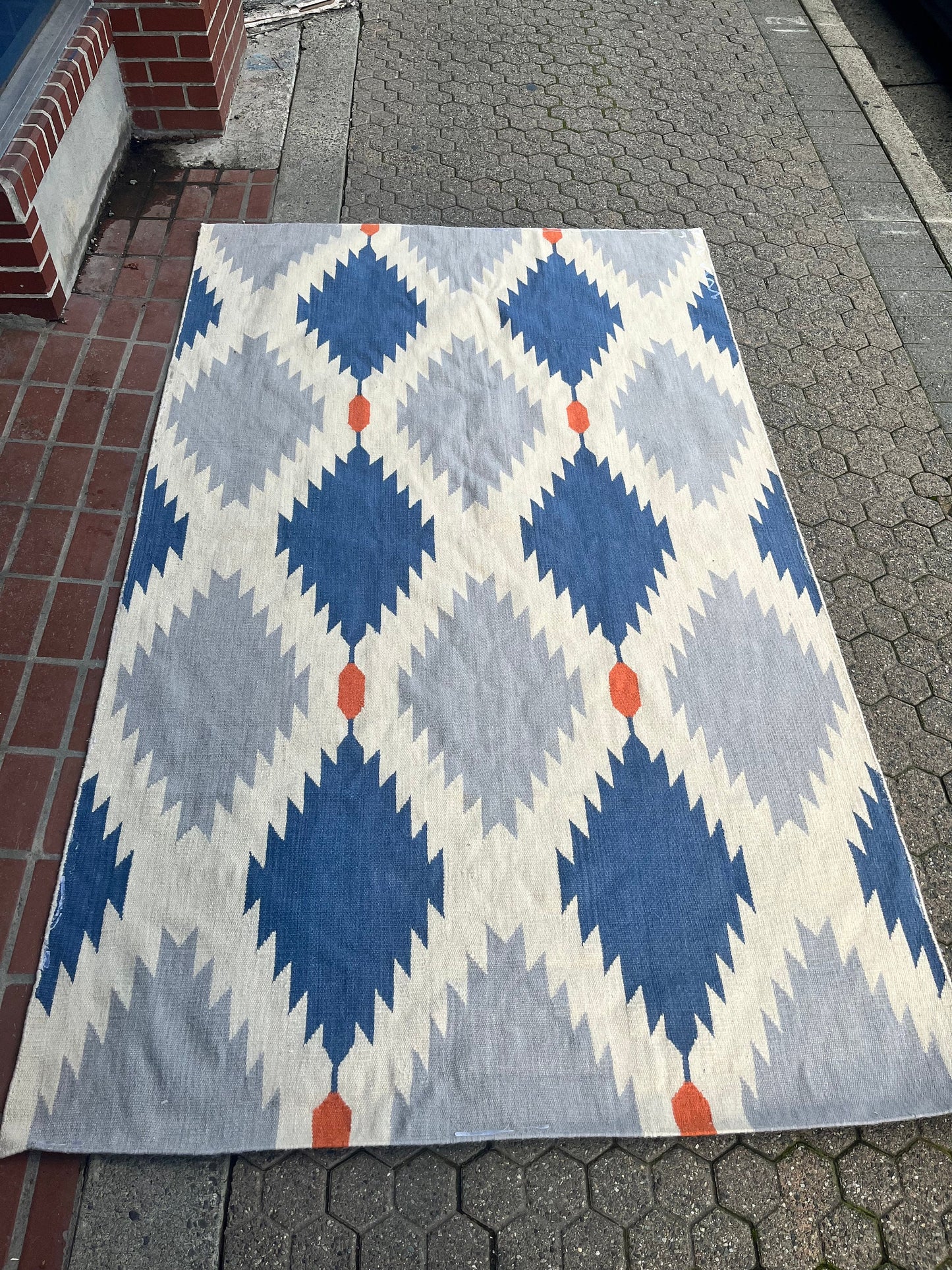 Approx 96 x 58 authentic wonderful Navajo wrote rug carpet huge little glue in the corners to see photo - wow