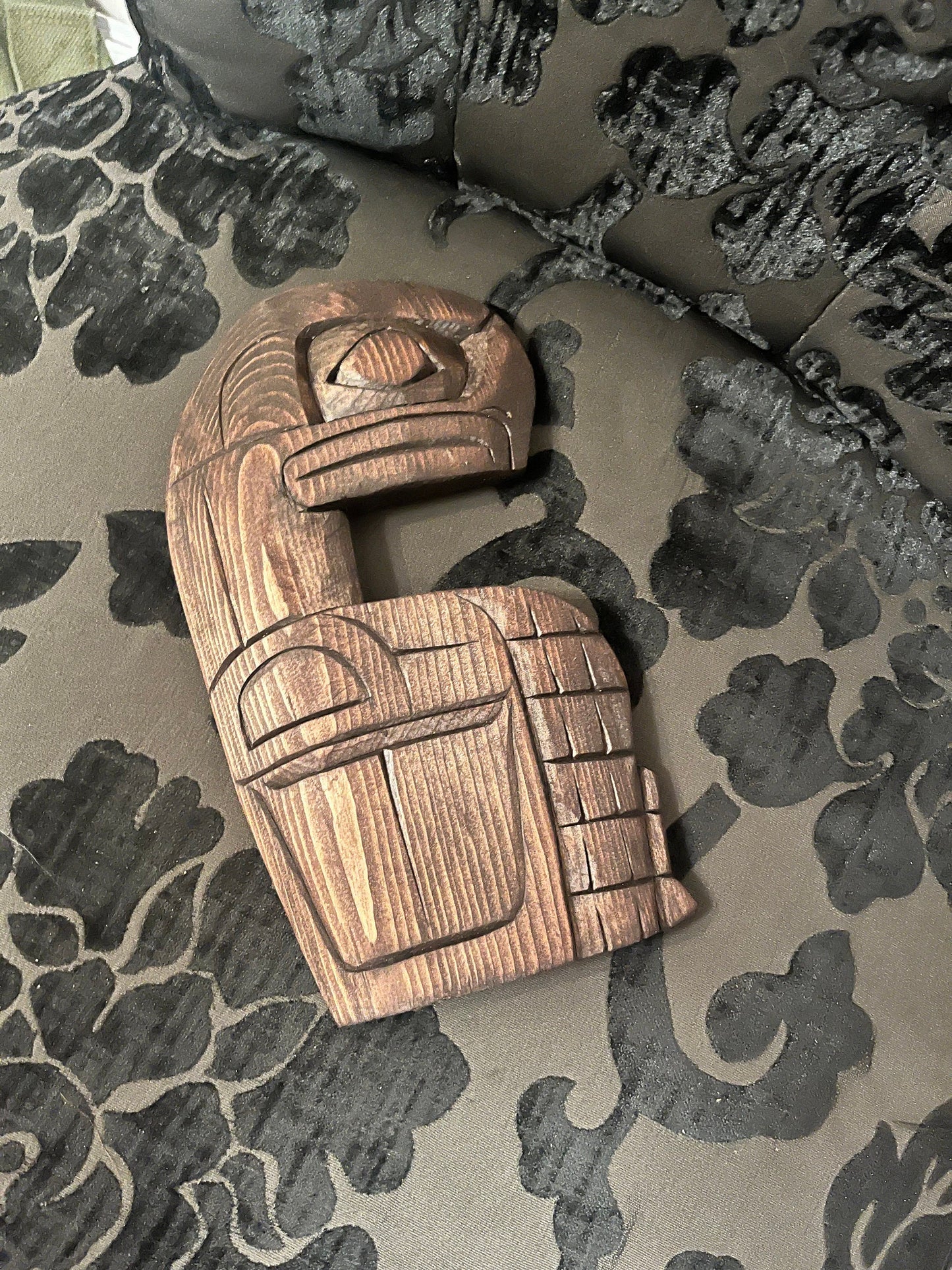 9 inch Stunning, Charles George cedar Eagle plaque indigenous, first nations, Pacific Northwest coast beauty