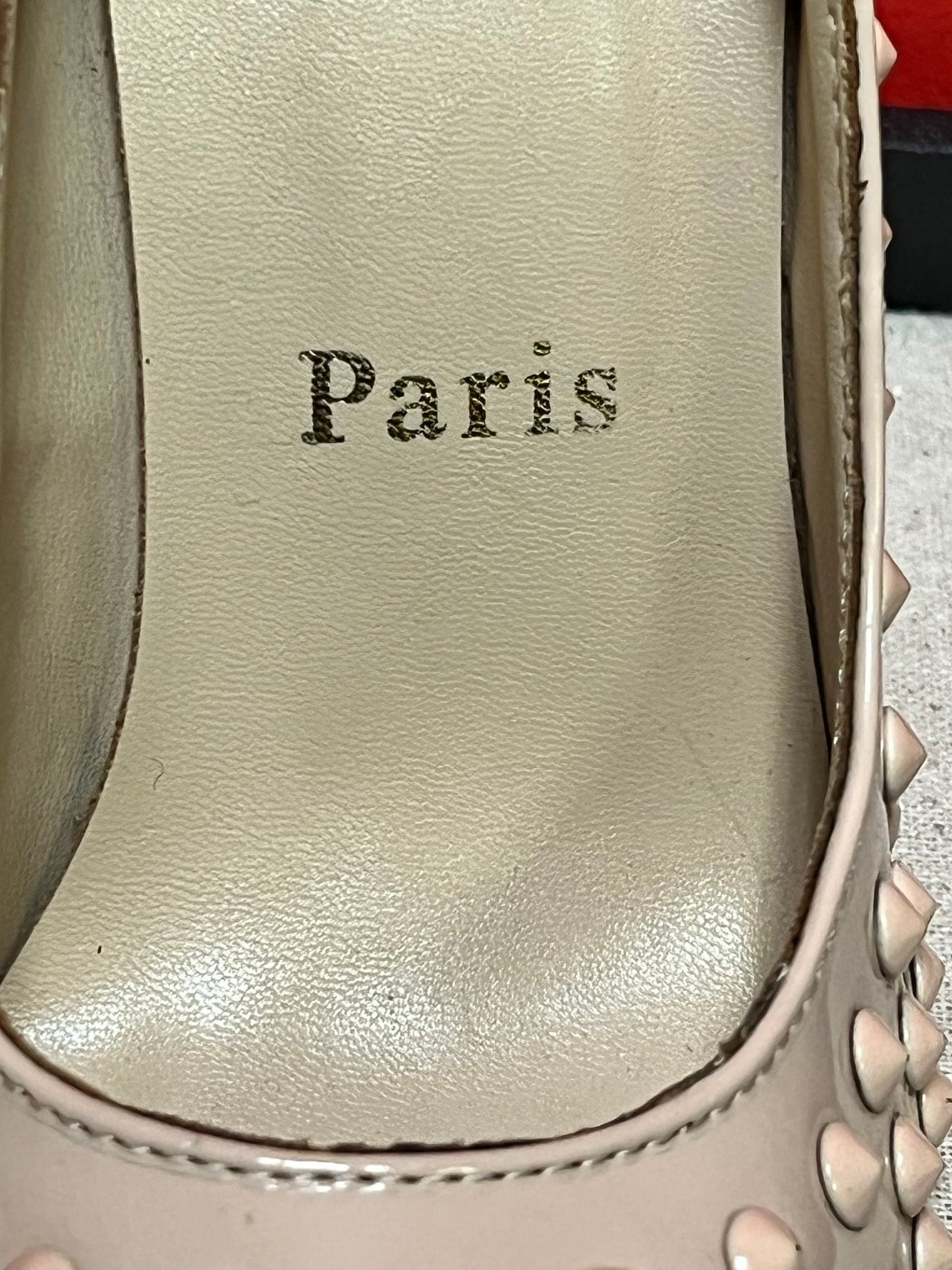 Fabulous authentic Christian Louboutin pumps size 36 fits 5.5 to 6 ladies like new unbelievable deal