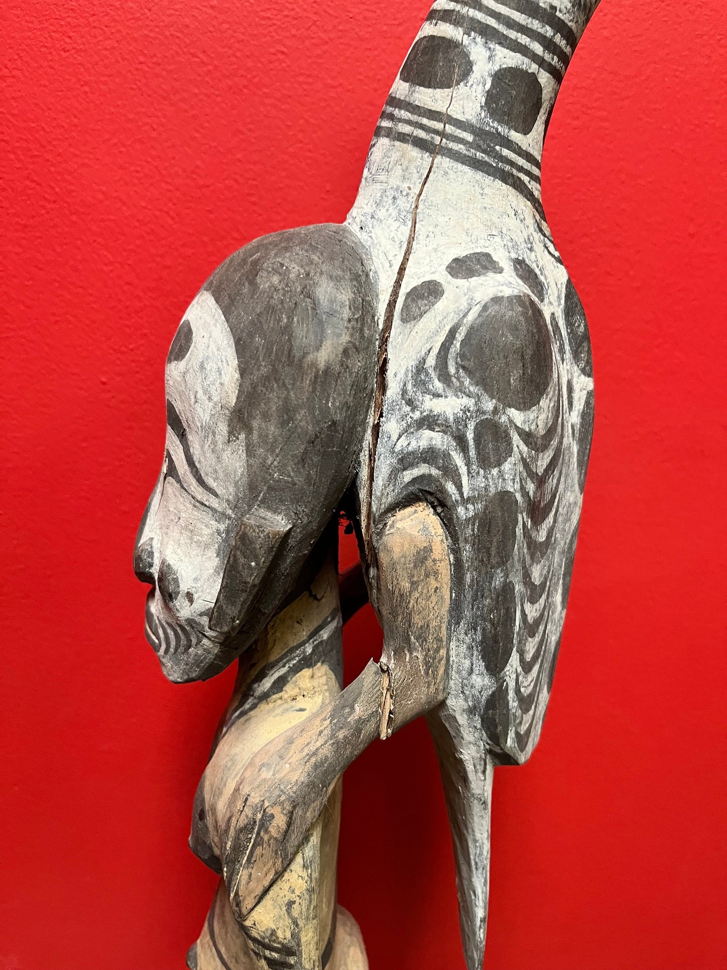 Very rare museum quality 19 century 27 inch Papua New Guinea statue stunning detail and quality in good condition see photos - wow wow