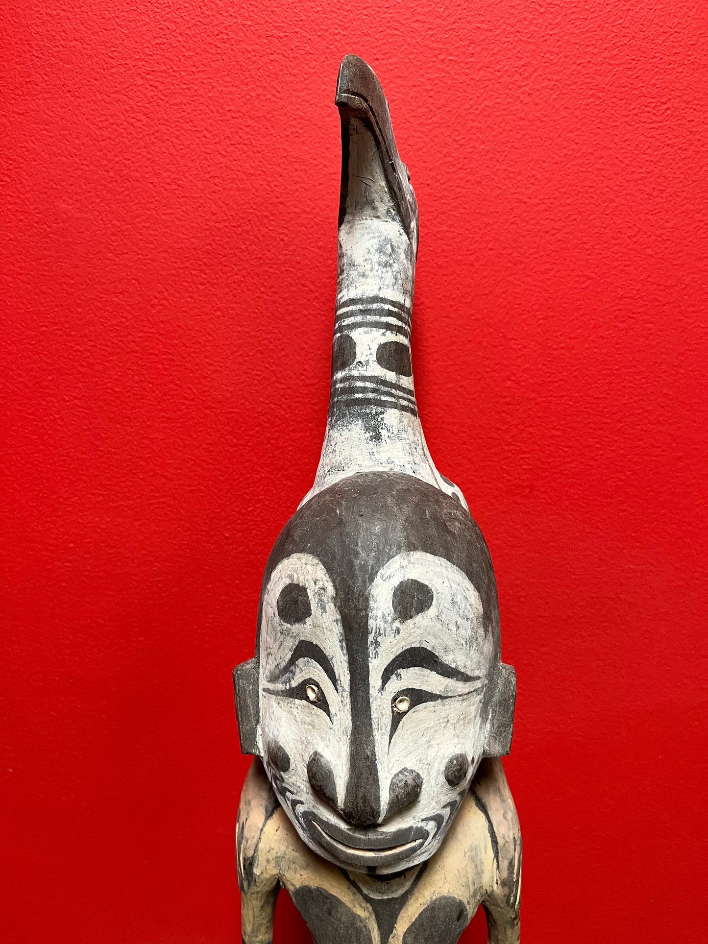 Very rare museum quality 19 century 27 inch Papua New Guinea statue stunning detail and quality in good condition see photos - wow wow
