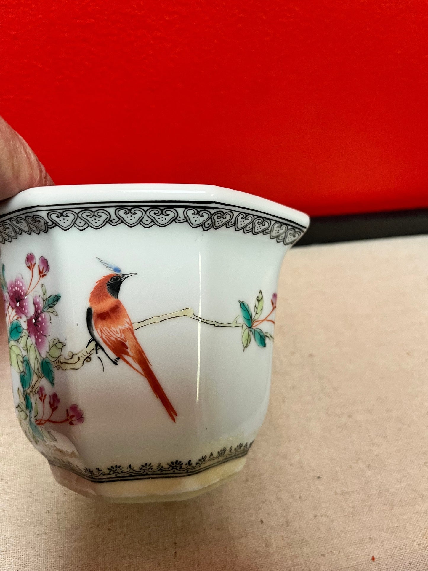 5 x 4“ high Chinese signed porcelain plant pot great condition