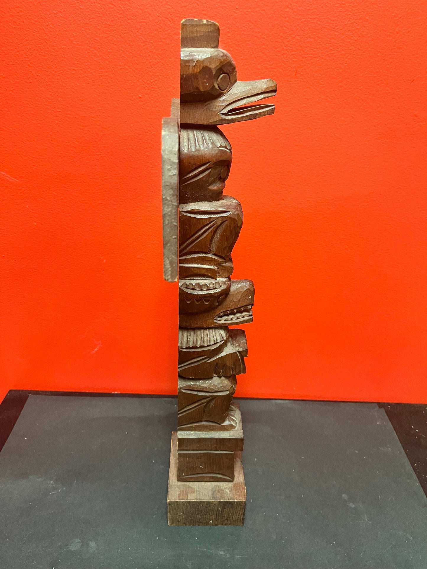 A Indigenous stunning 20 x 10 inches First Nations Pacific Northwest totem pole attributed to jimmy john 1876 - 1978 Nuuchah Nulth