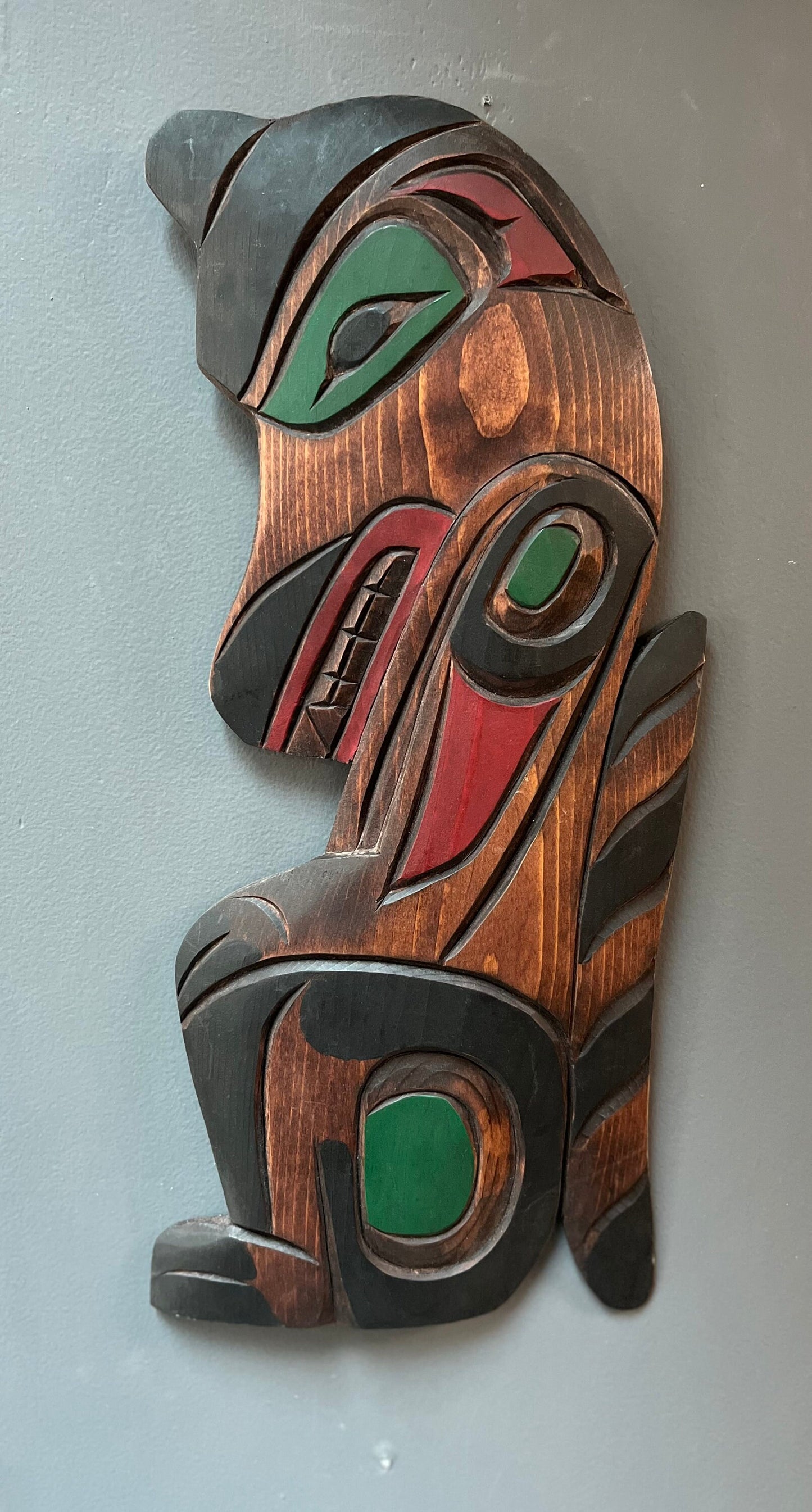 Stunning 16 inch tall, indigenous first nation pacific northwest coast signed Cedar Wolf plaque — unbelievable detail