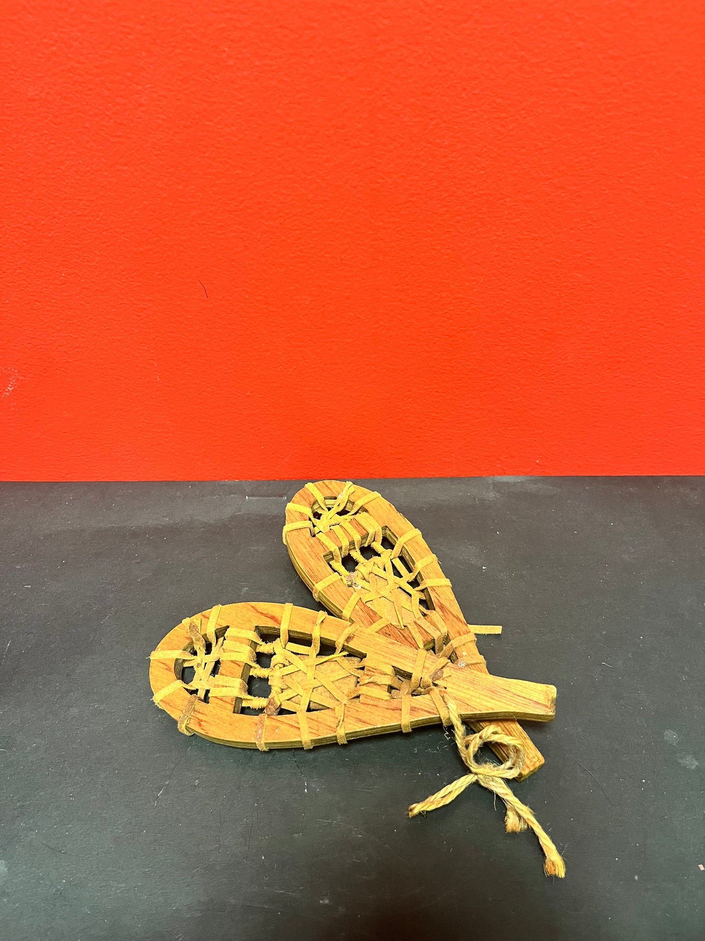 Lovely 7 inch long salesman sample snowshoes in mint condition   antique Canadian beauties