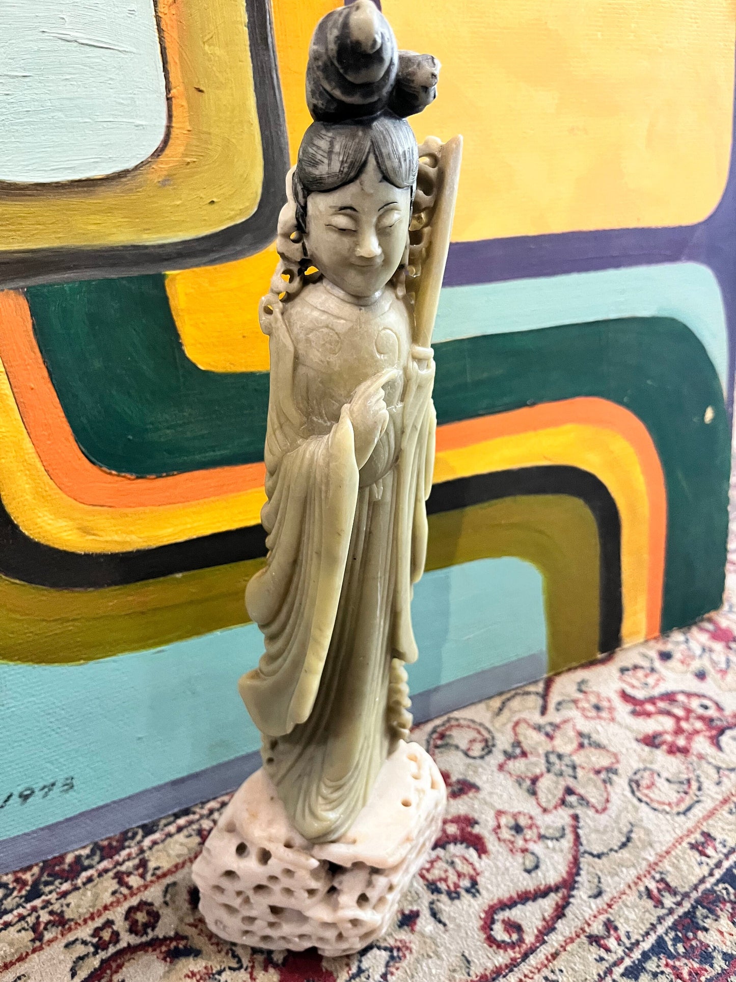 A 13 inch tall stunning soapstone Chinese statue of a woman wow great detail