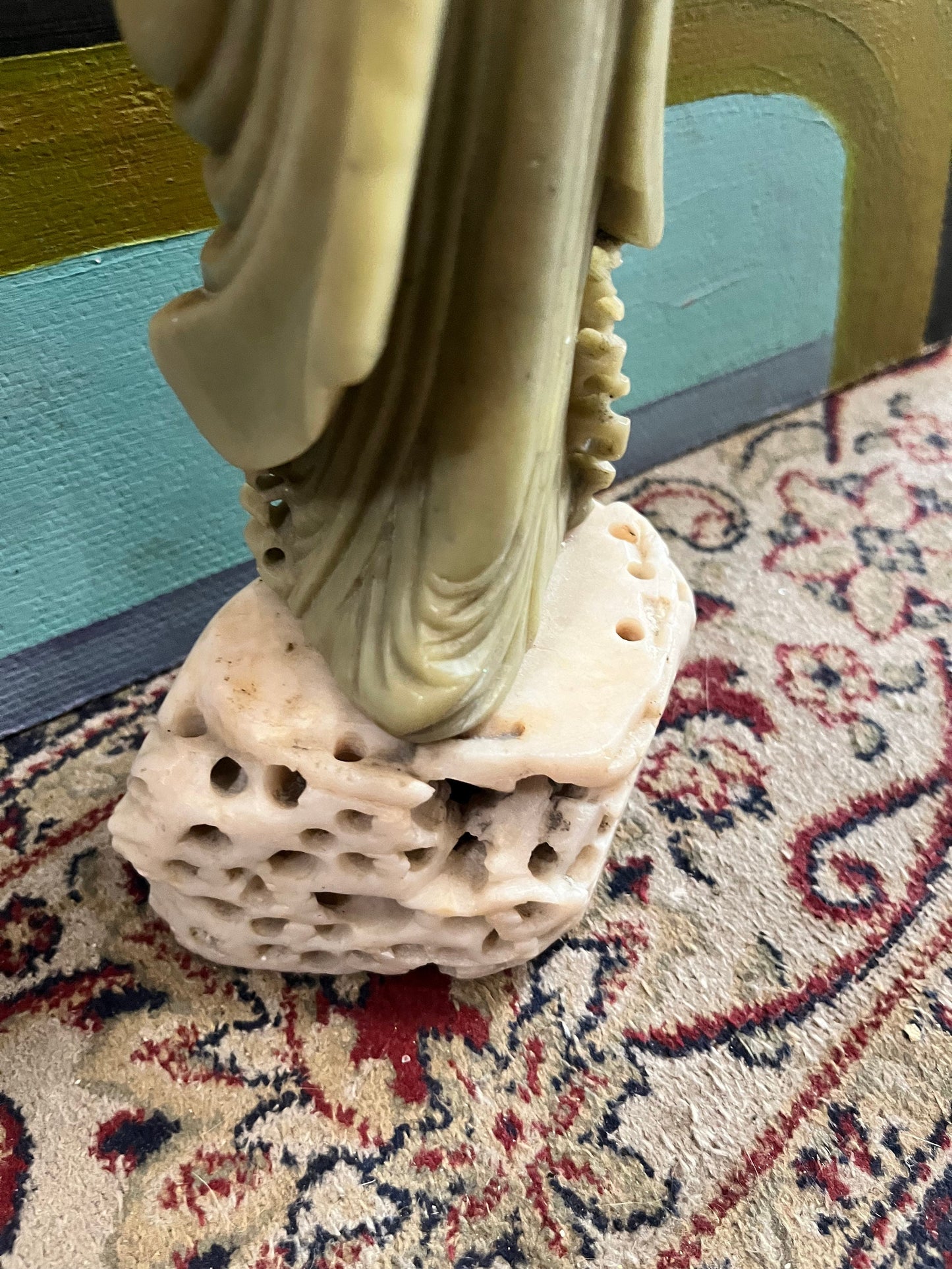 A 13 inch tall stunning soapstone Chinese statue of a woman wow great detail