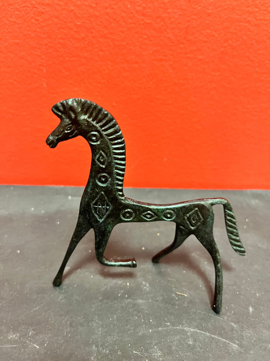 Lovely small mcm bronze horse  5 x 4 across