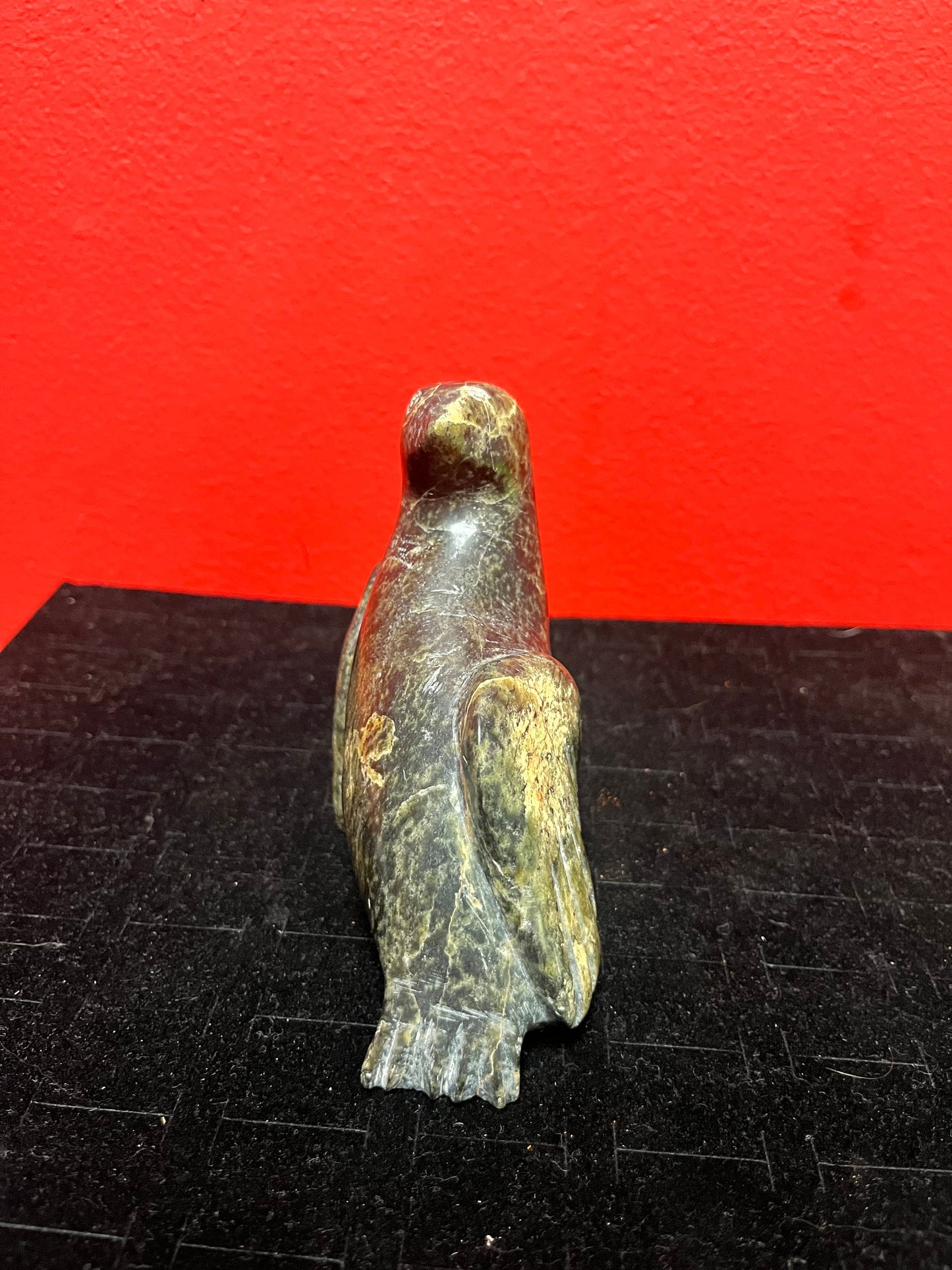 Lovely 5 inch Inuit indigenous, soapstone bird   tranquil beautiful peace