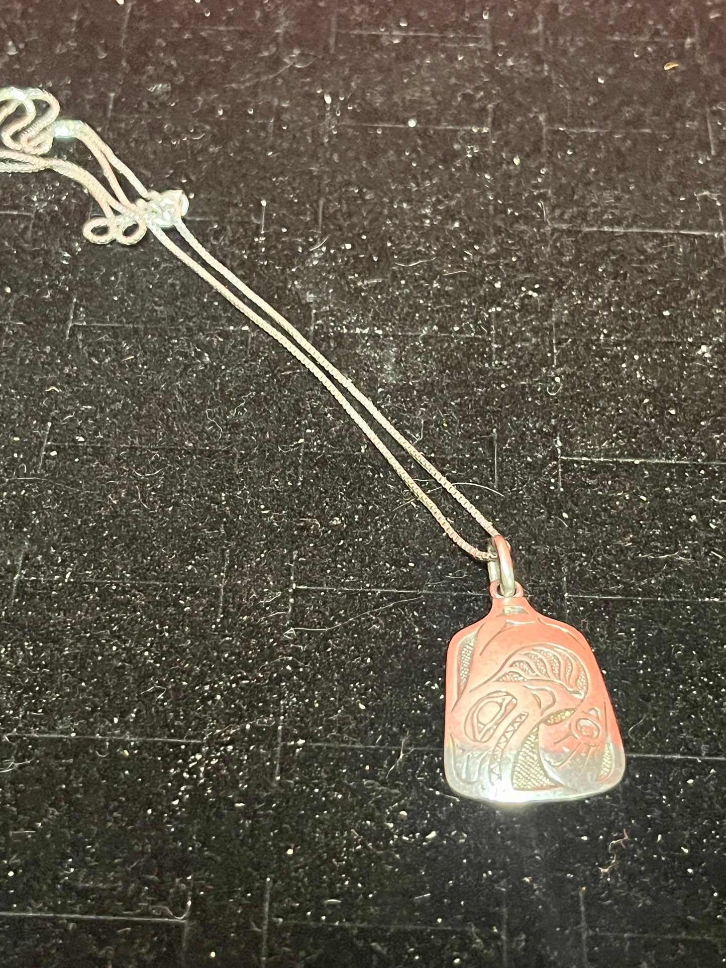Stunning 1 inch long signed indigenous first nations north west coast Sterling silver salmon pendant with free chain