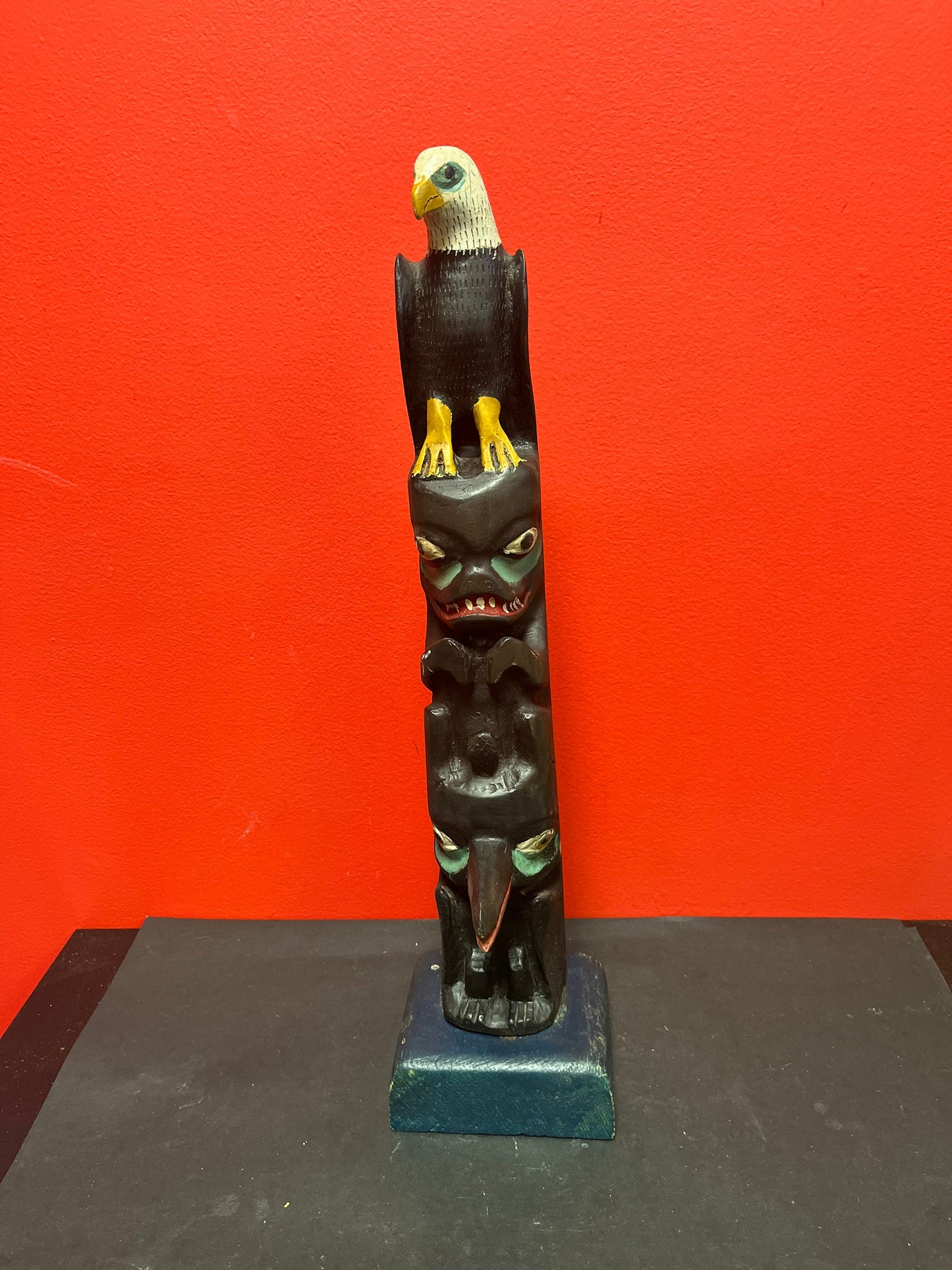Stunning 20 x 4.5 antique unsigned possibly ceremonial indigenous first nations, Pacific Northwest Coast Folk Art transformation totem pole