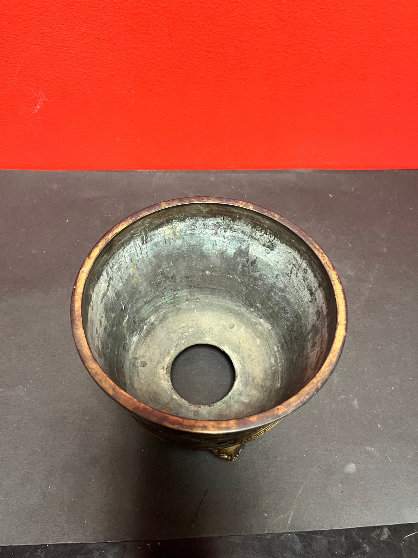 Lovely Japanese bronze antique 6 x 5“ high planter Phoenix decoration great patina