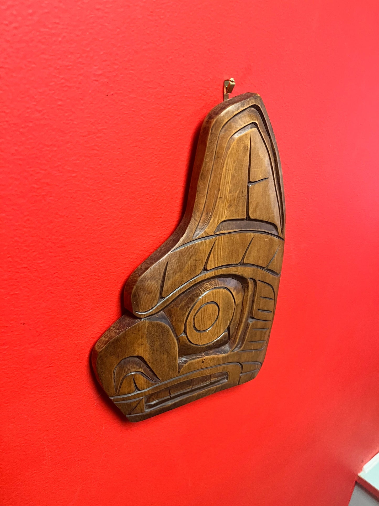 12 x 8 wide bear plaque by Albert Bruce   intense detail - 1st nations Pacific Northwest Coast wow