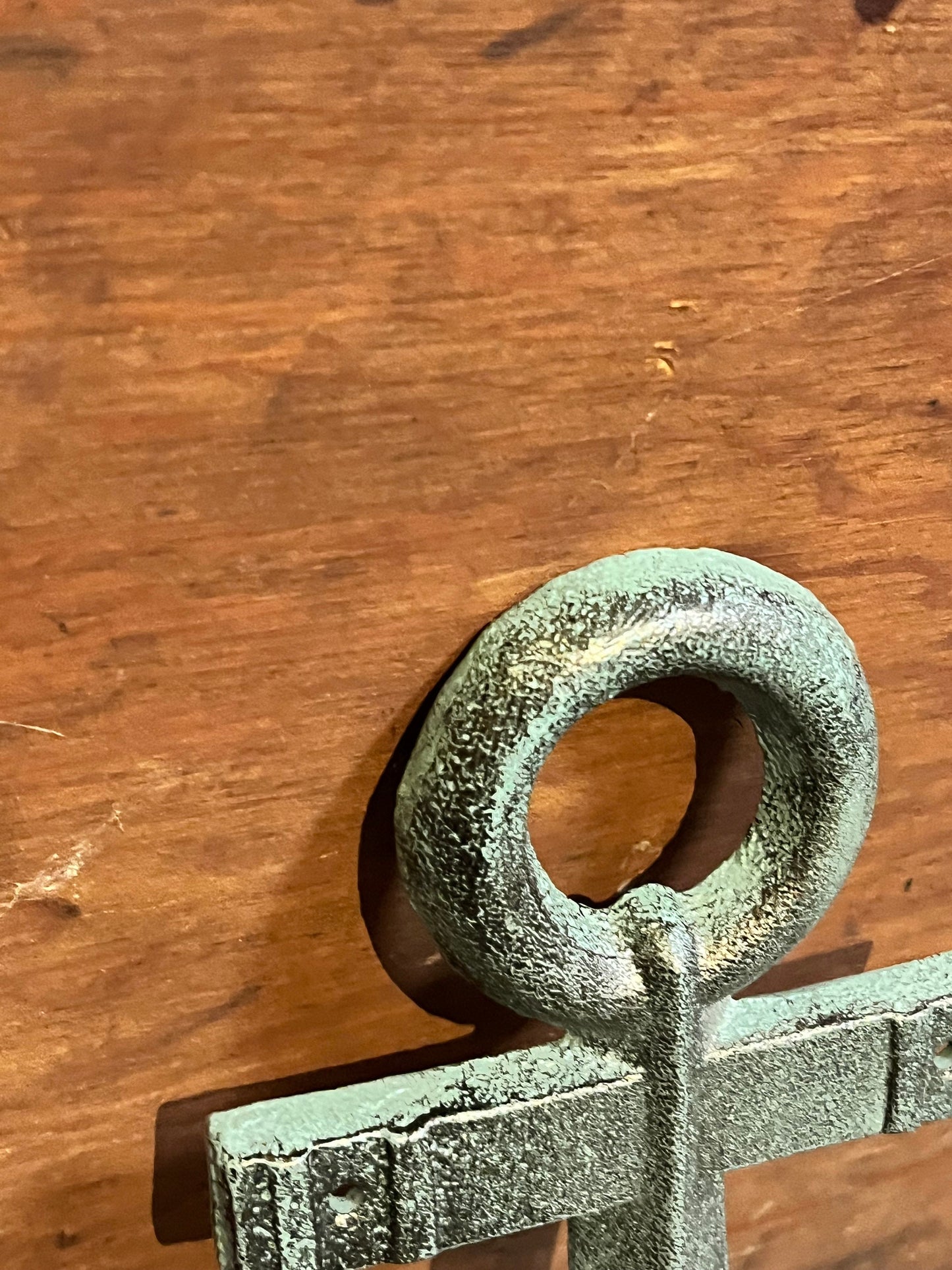 Very cool 14 x 8 heavy cast metal ship anchor plaque needs screws and great nautical decor perfect gift