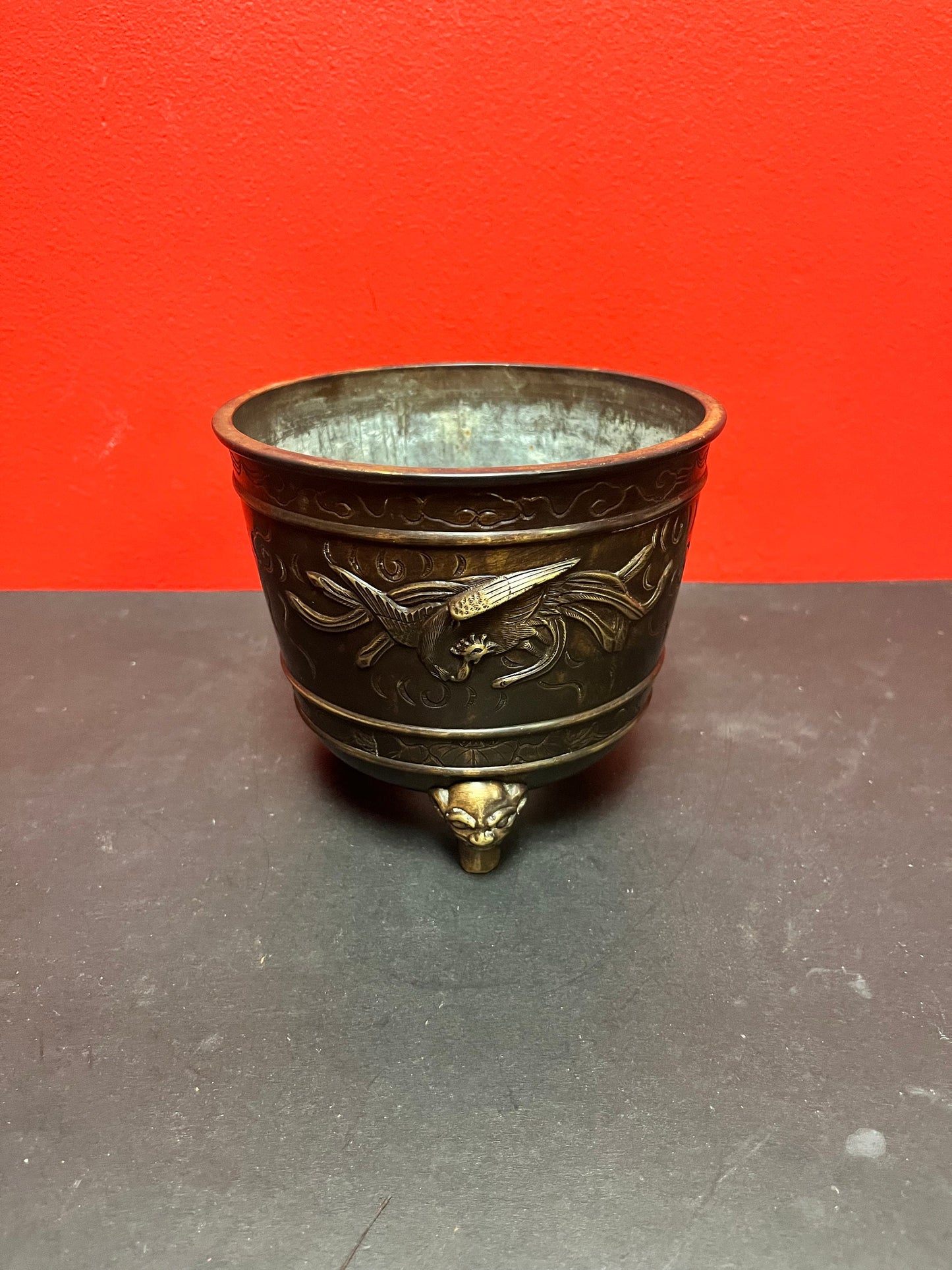 Lovely Japanese bronze antique 6 x 5“ high planter Phoenix decoration great patina