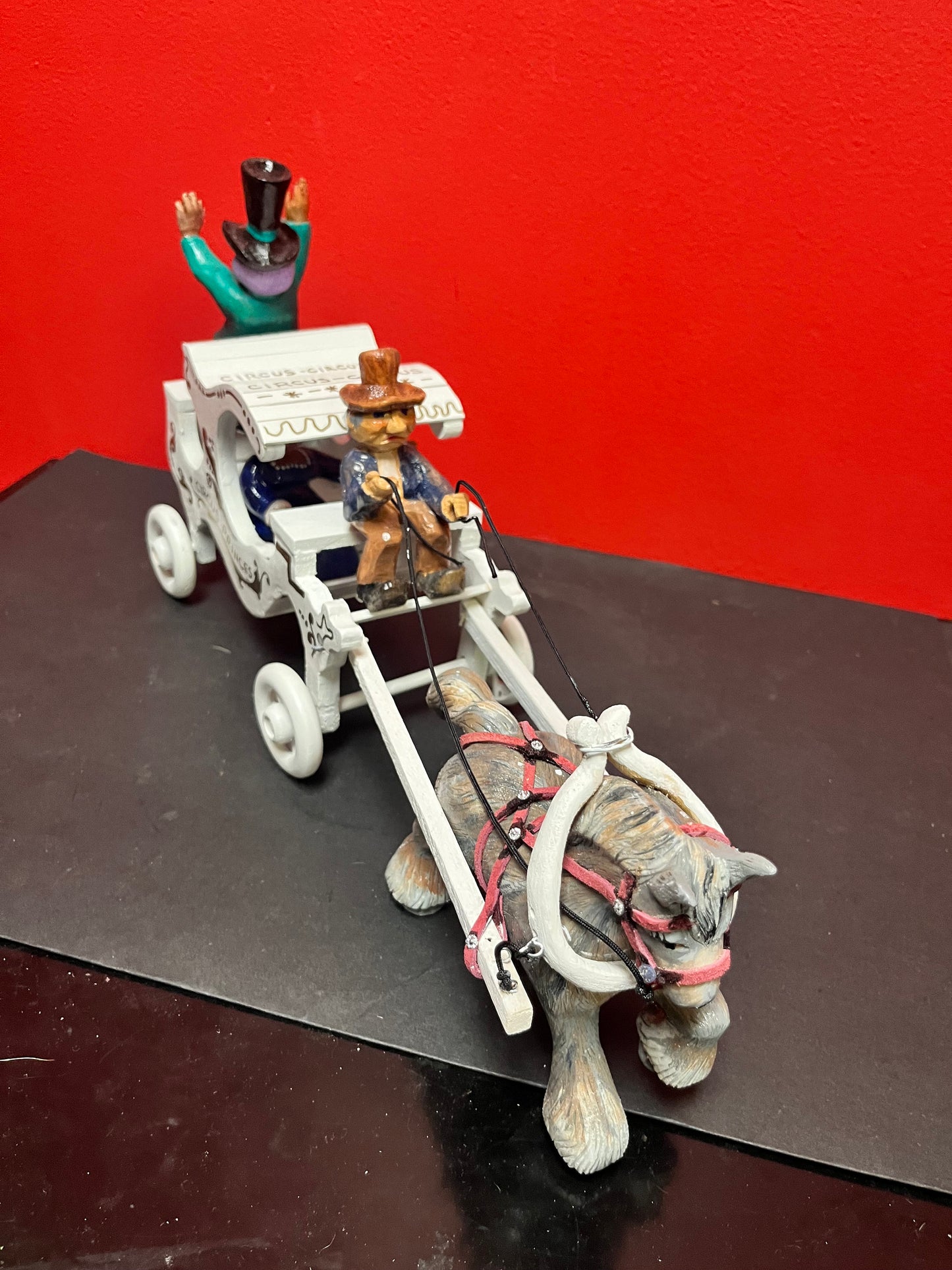 17 x 9 high older American folk art circus carriage amazing detail and quality came from a cool collection wow