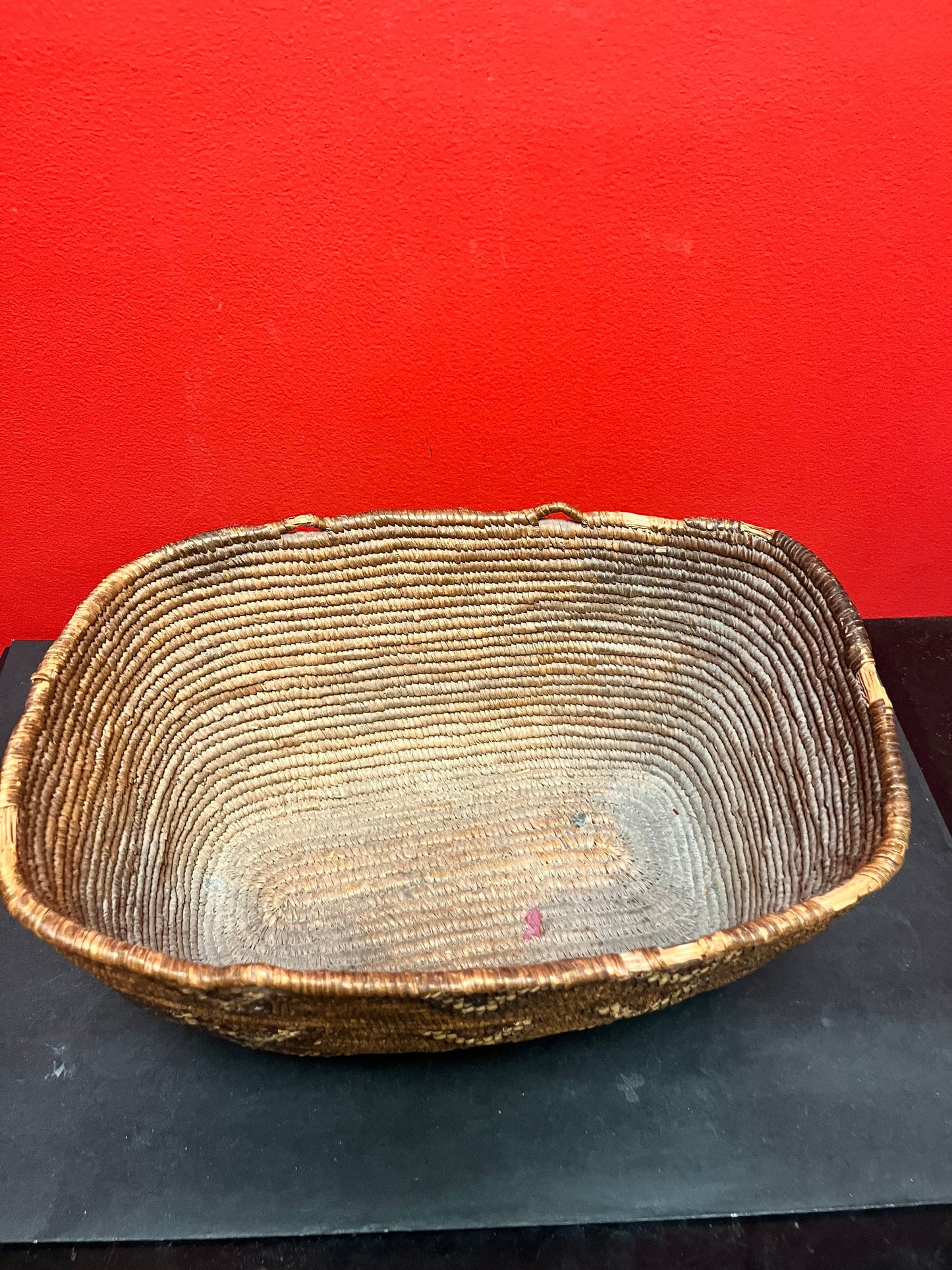 Stunning antique indigenous first nations coast Salish, 14 x 10 x 7 high woven basket great condition see photos value priced