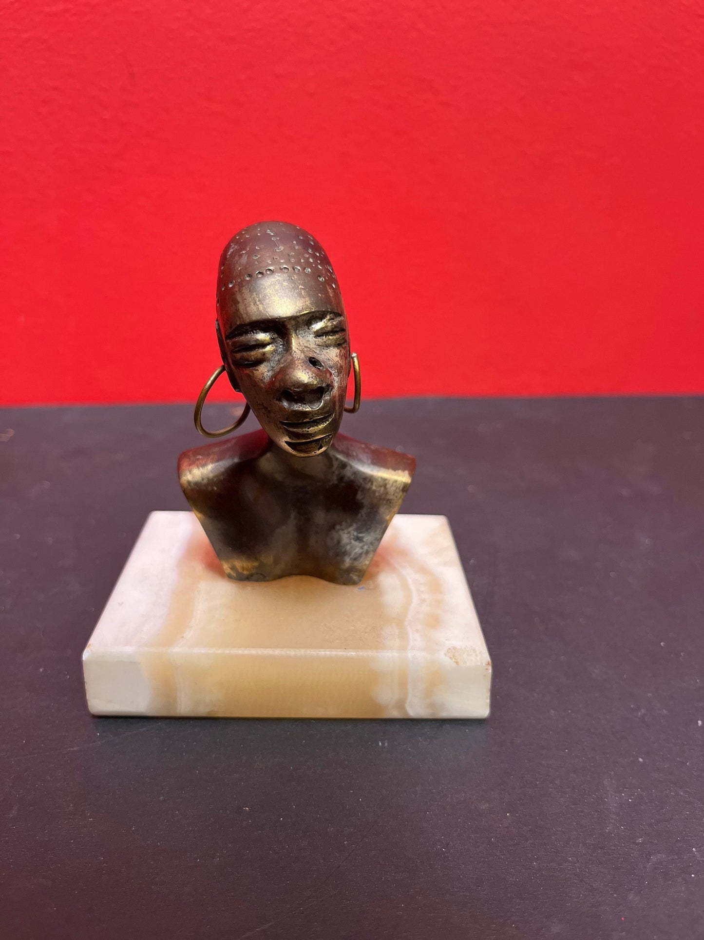 4 x 5 high African bronze statue on onyx stand lovely patina and look Benin ?