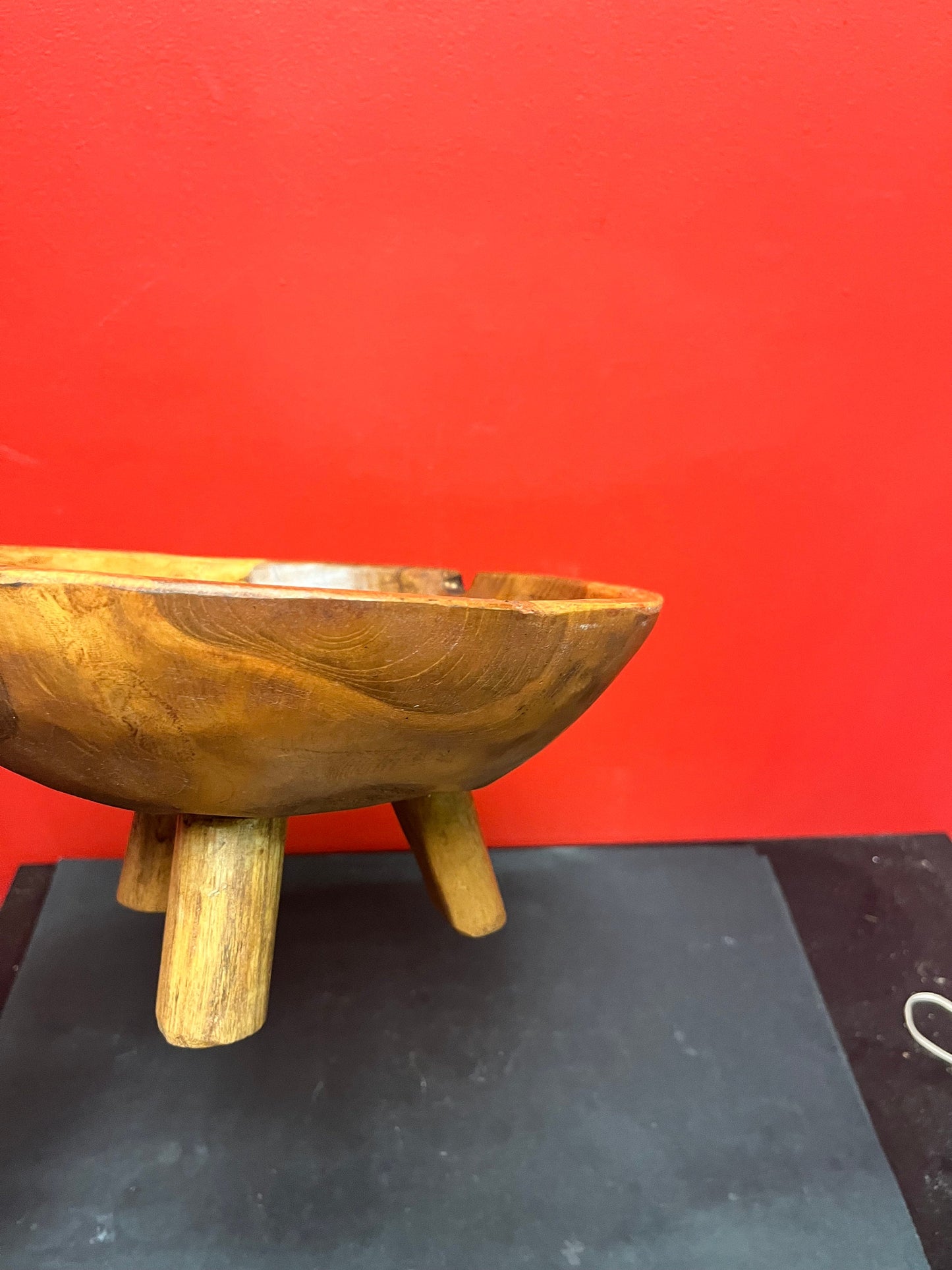 11 x 6“ high exotic wood tripod bowl   wonderful decor or gift