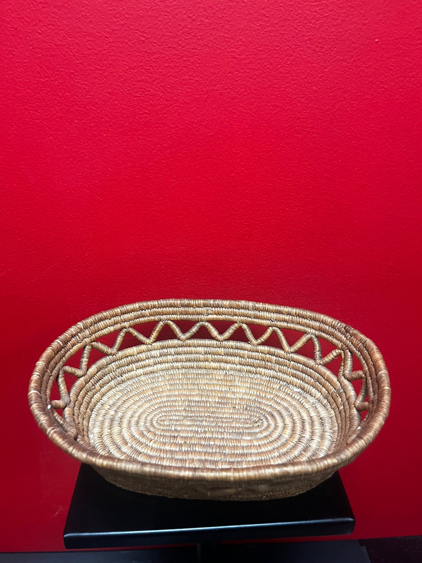 Beautiful Canadian vintage 10 x 8 x 3 high  indigenous First Nations basket  in great condition Value priced  unusual design -