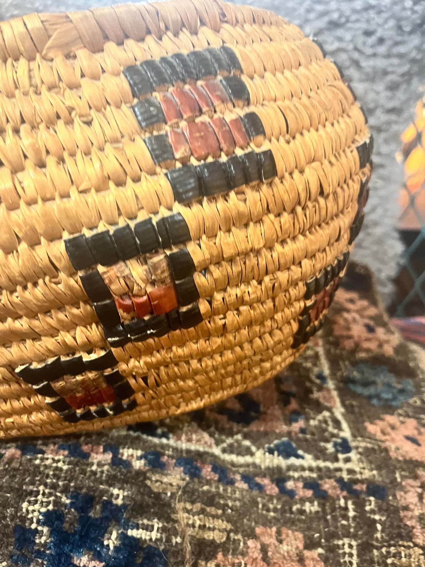 Stunning 8 x 10 x 8 tall antique indigenous first nations pacific northwest coast Salish basket good antique condition great value