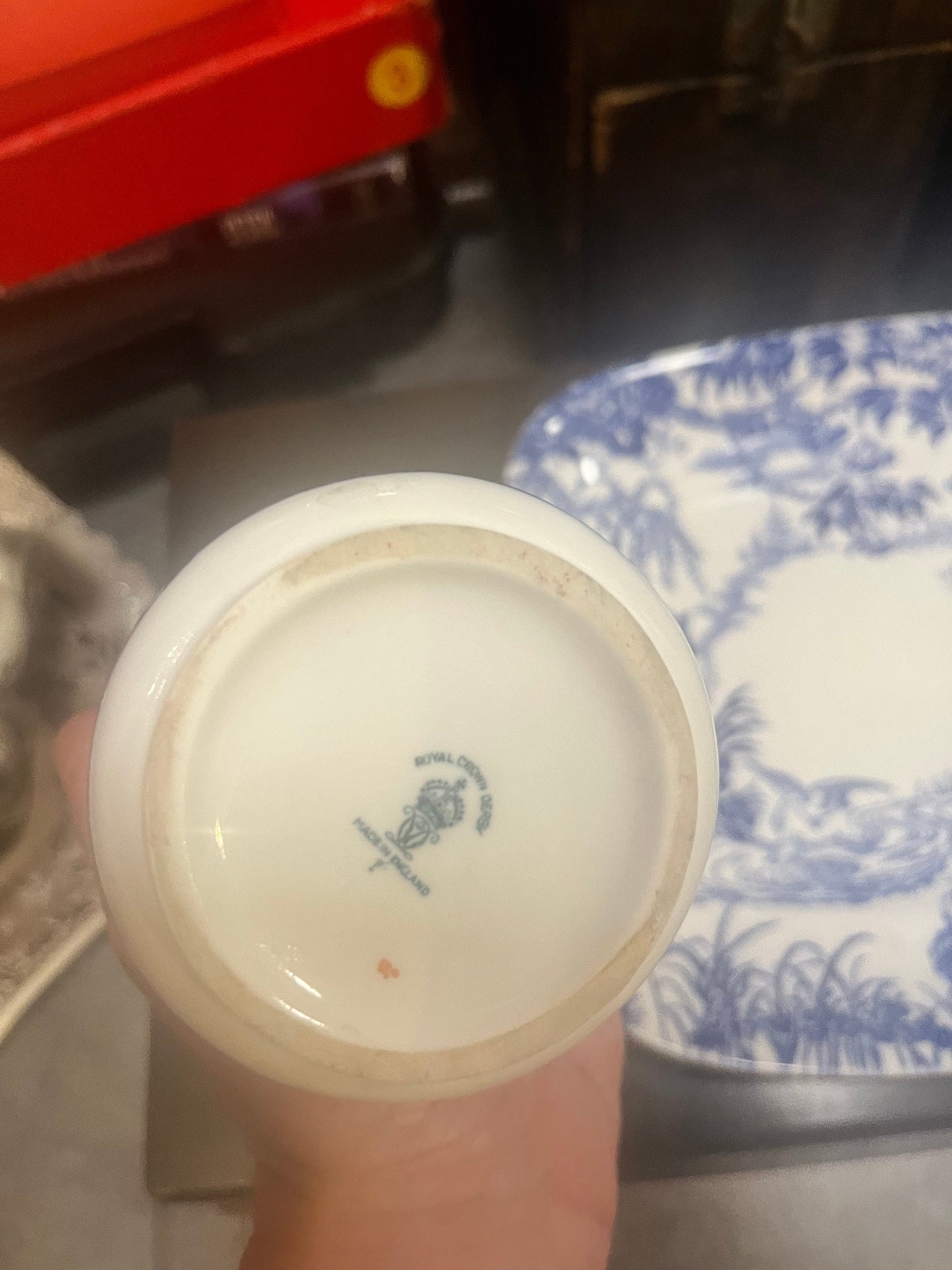 Lovely English Royal Crown Derby 10 inch cake  plate and 7 inch hot water jug  both mint condition  great value