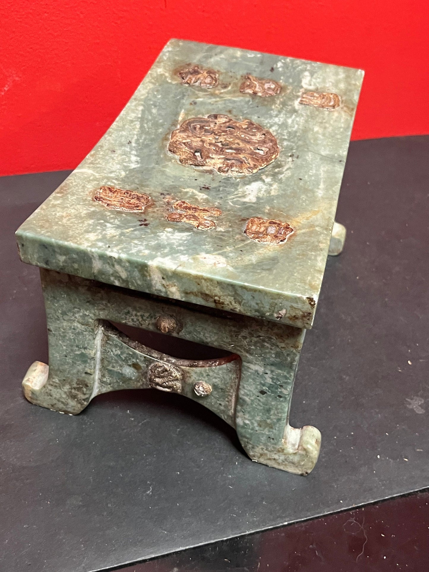 Museum quality 9 x 6 x 6“ high antique Chinese jade and bronze opium pillow or bench must be seen to be fully believed estate piece