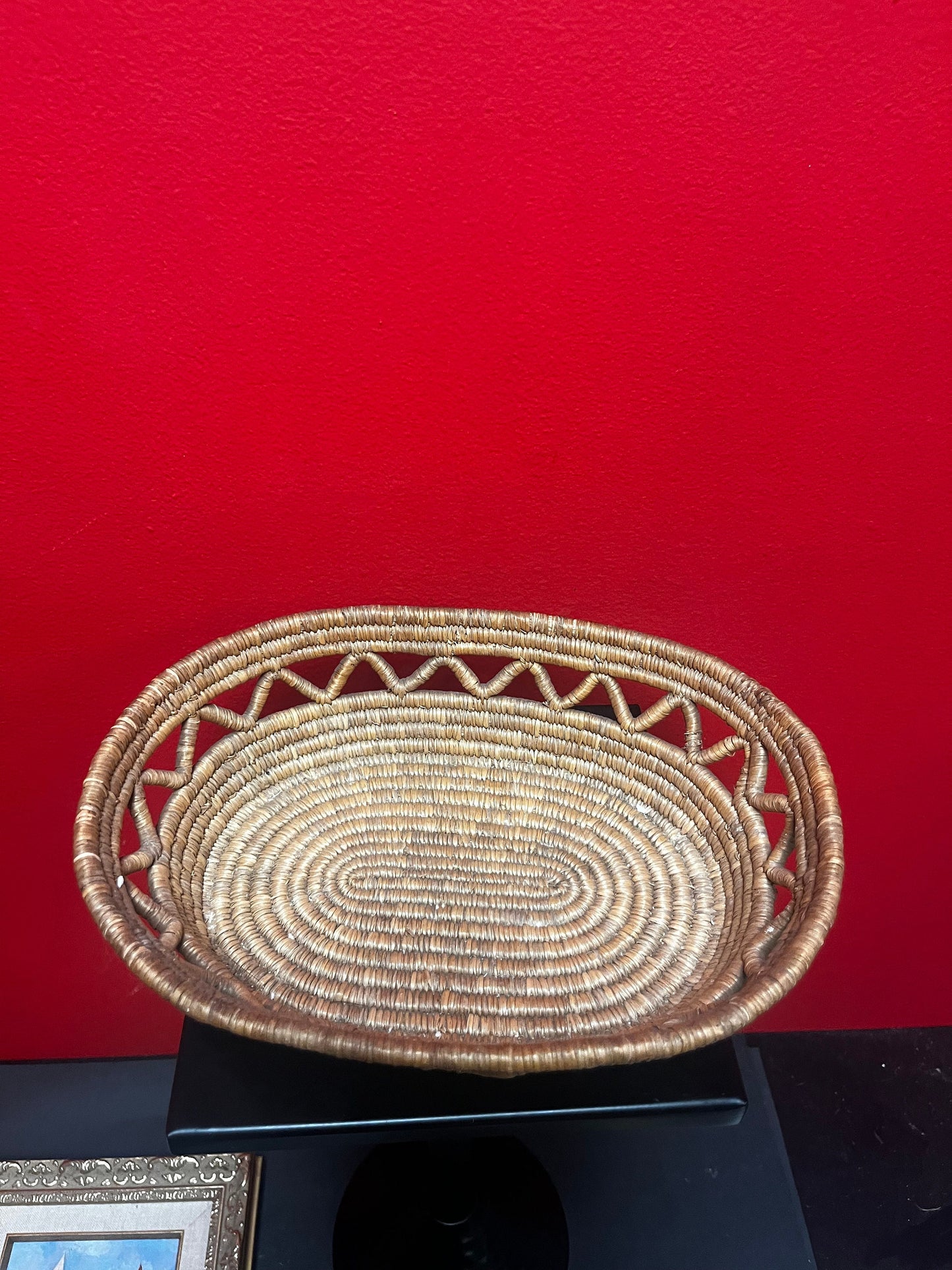 Beautiful Canadian vintage 10 x 8 x 3 high  indigenous First Nations basket  in great condition Value priced  unusual design -
