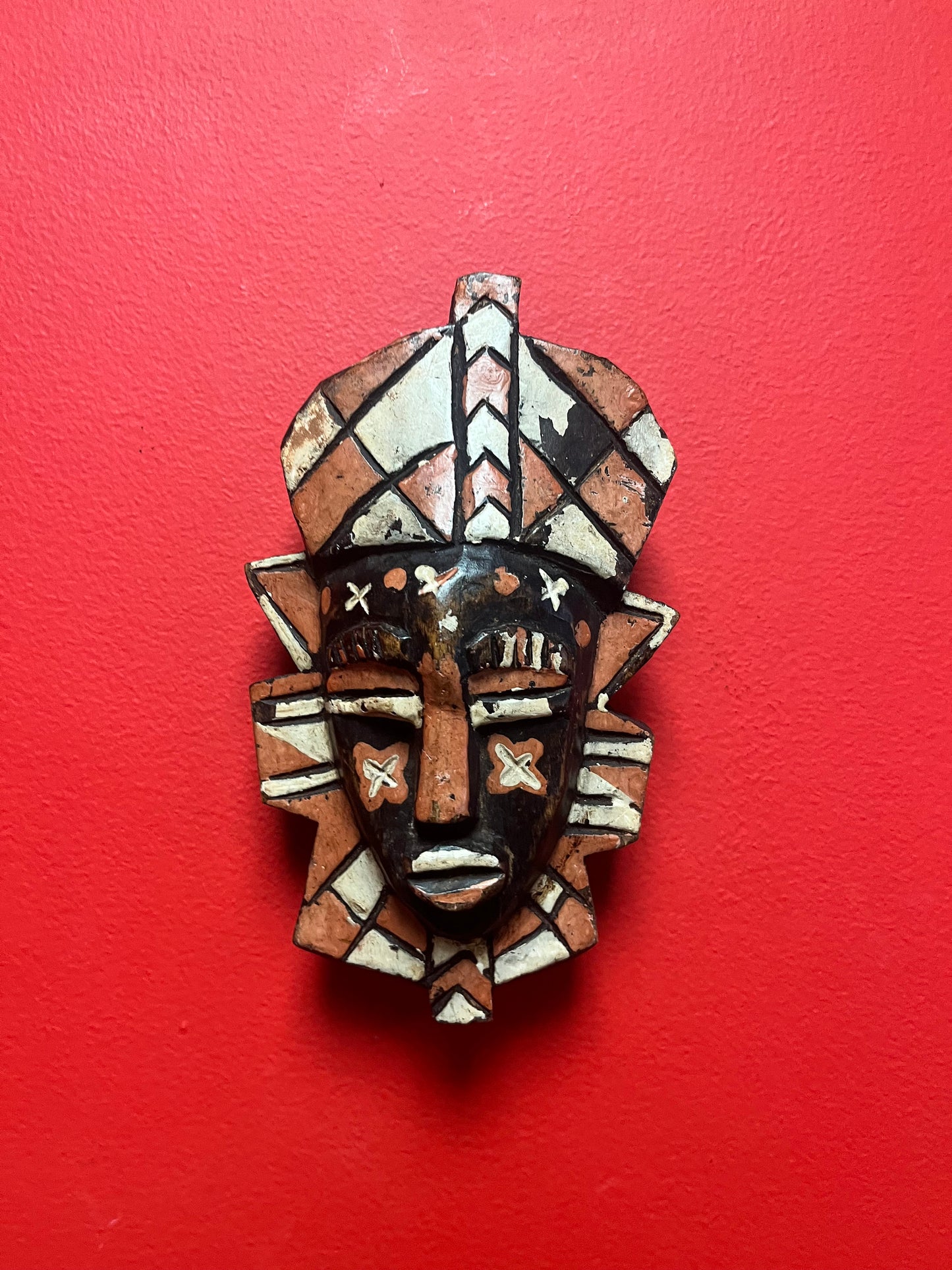 Beautiful 8 inch tall African passport mask great quality and imagery value priced