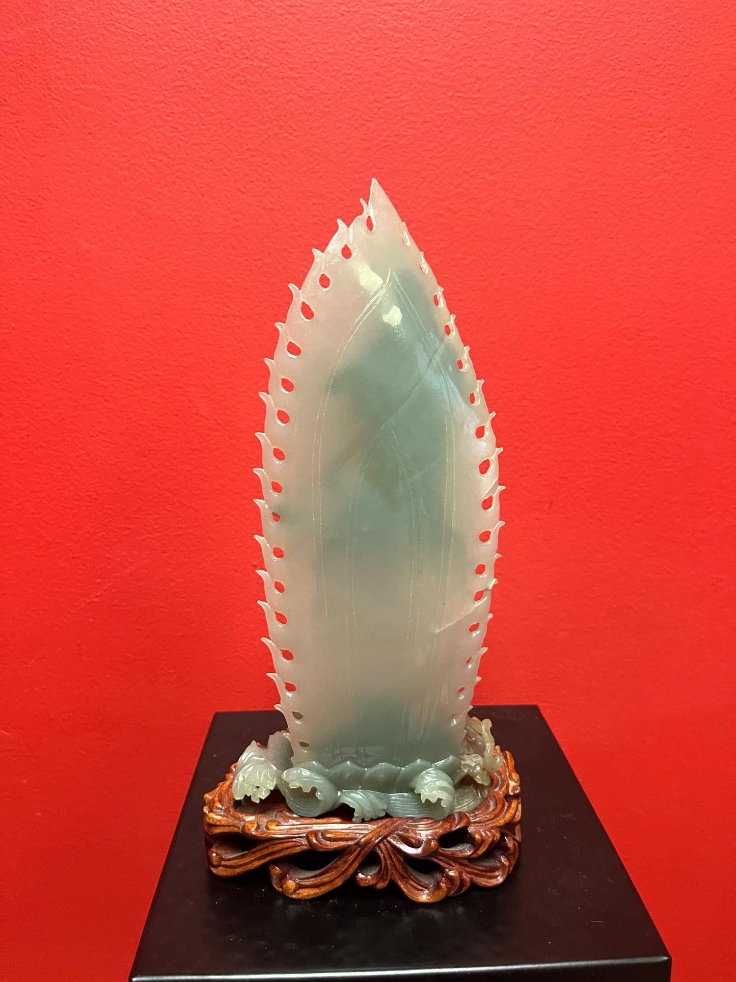 Stunning museum quality 10.5 x 5 wide Chinese jade statue on Rosewood stand From important estate Wonderful detail Amazing value