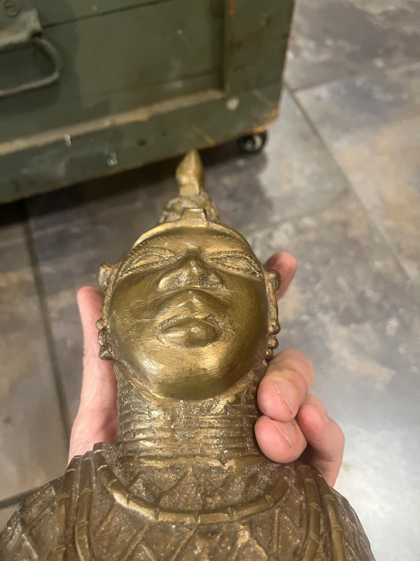 Absolutely fabulous authentic old African Benin bronze bust great patina and quality wow