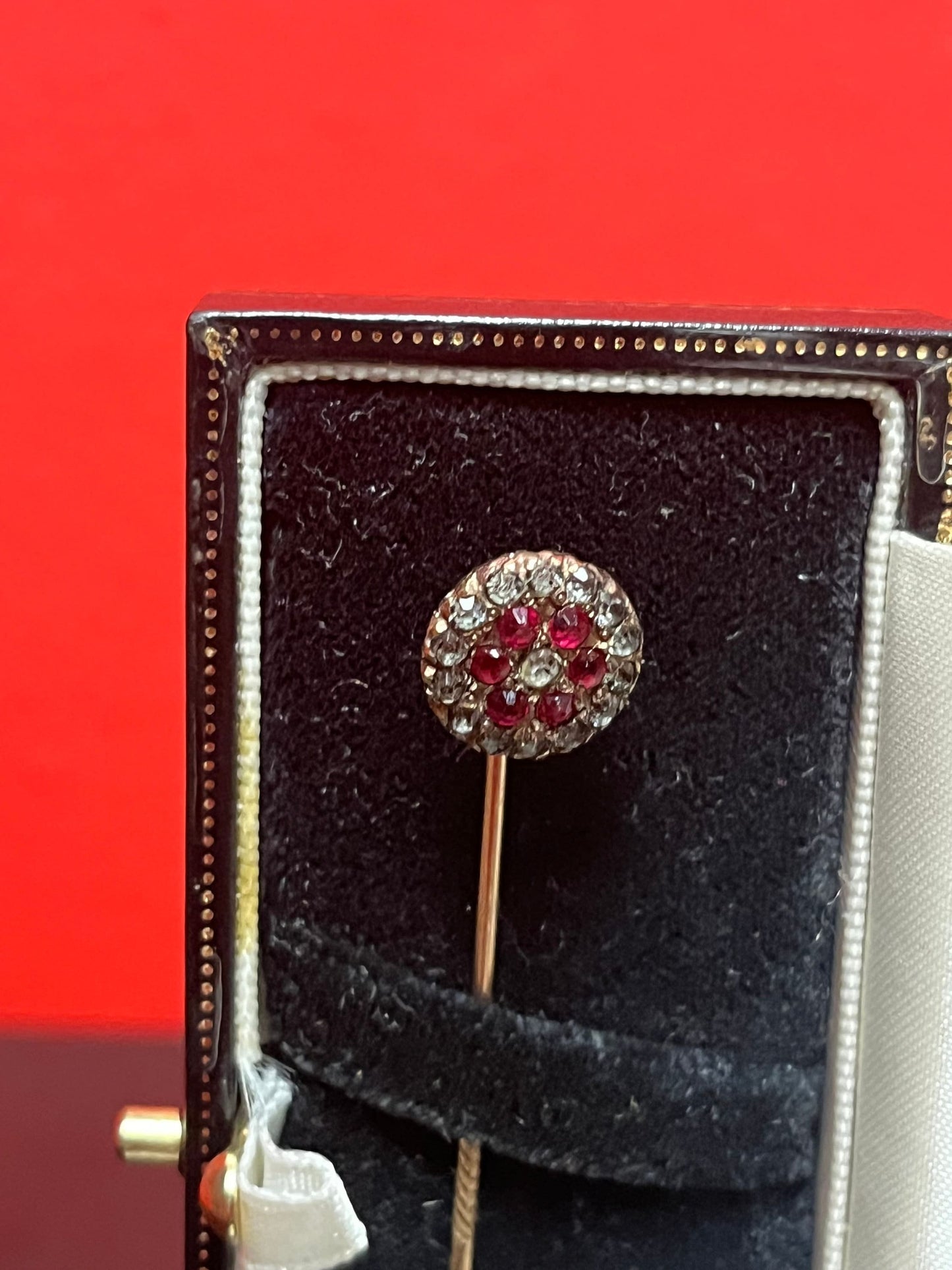 Stunning, antique gold, ruby, and diamond hat pin in a Beautiful box wonderful piece wow