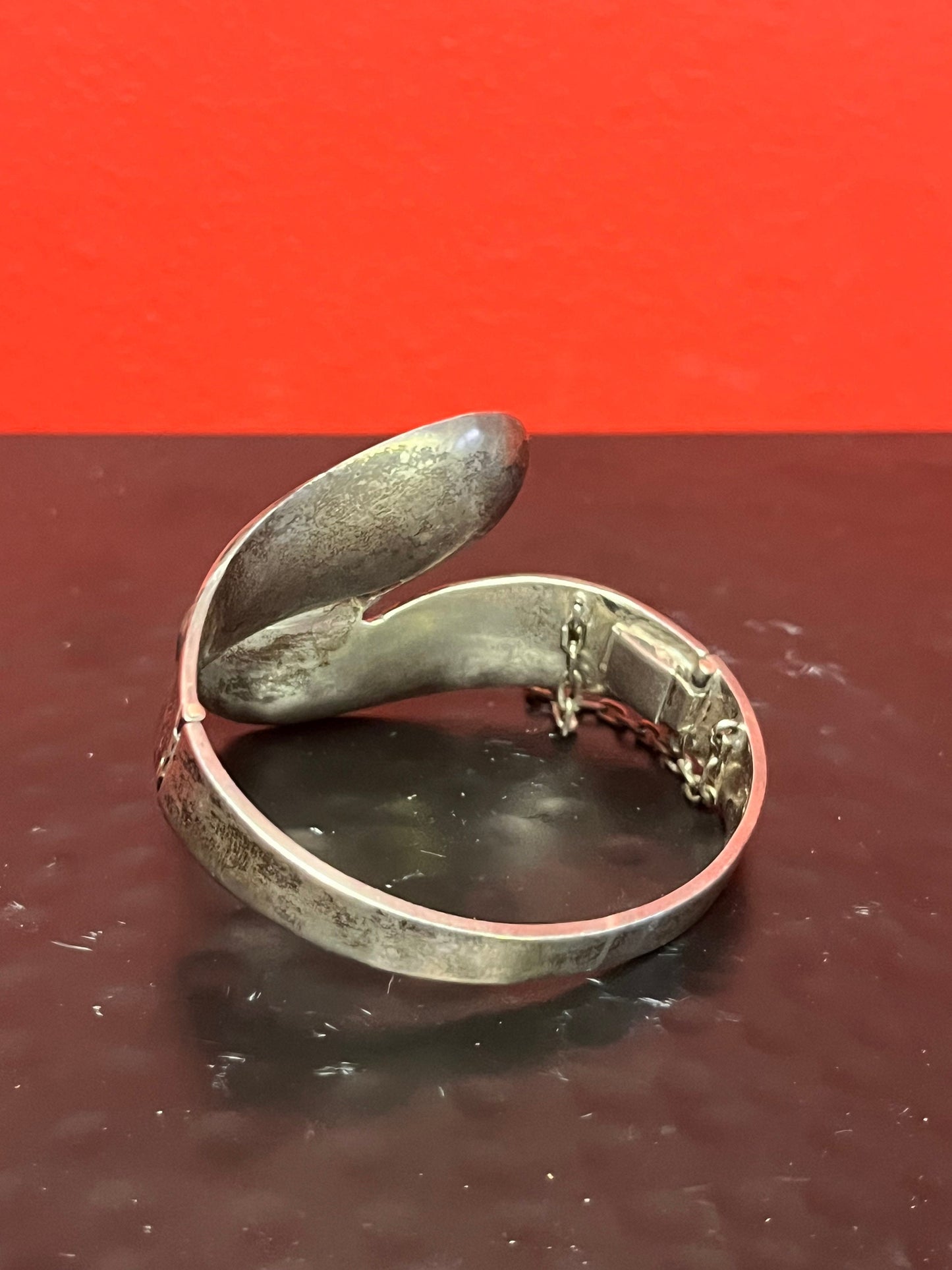 Stunning 4 inch wide, solid sterling silver signed and stamped Mexican modernist bracelet with amethyst Perfect gift