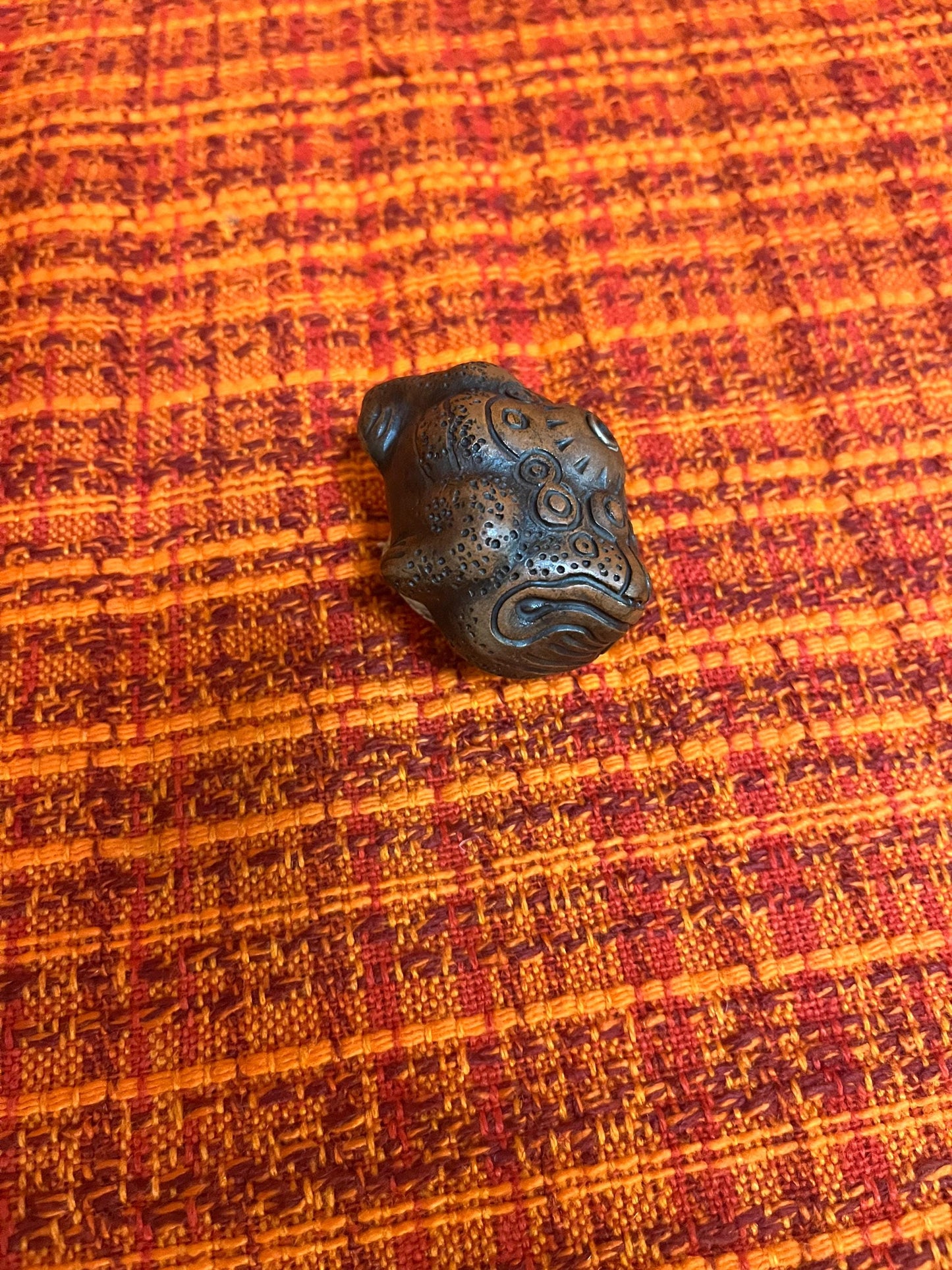 Stunning Japanese signed pottery frog stopper 3 inches wide and 1 inch for actual stopper hole so cool