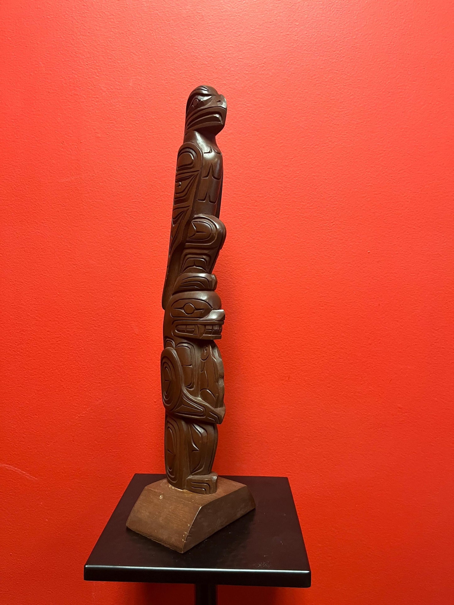 Stunning 17 inch tall Harold Baker indigenous first nations Pacific Northwest Coast Cedar totem pole Sensational detail One of the best