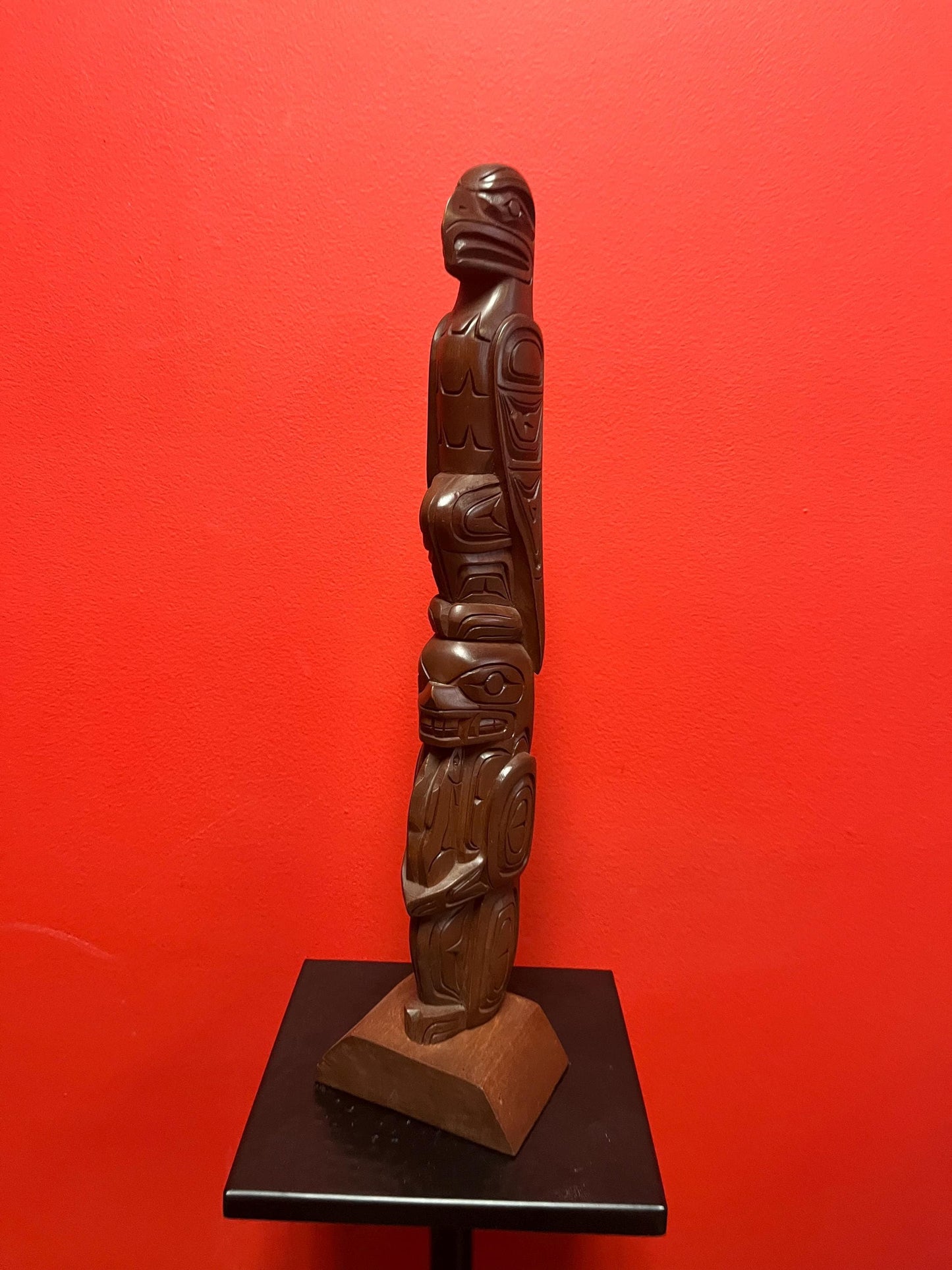 Stunning 17 inch tall Harold Baker indigenous first nations Pacific Northwest Coast Cedar totem pole Sensational detail One of the best
