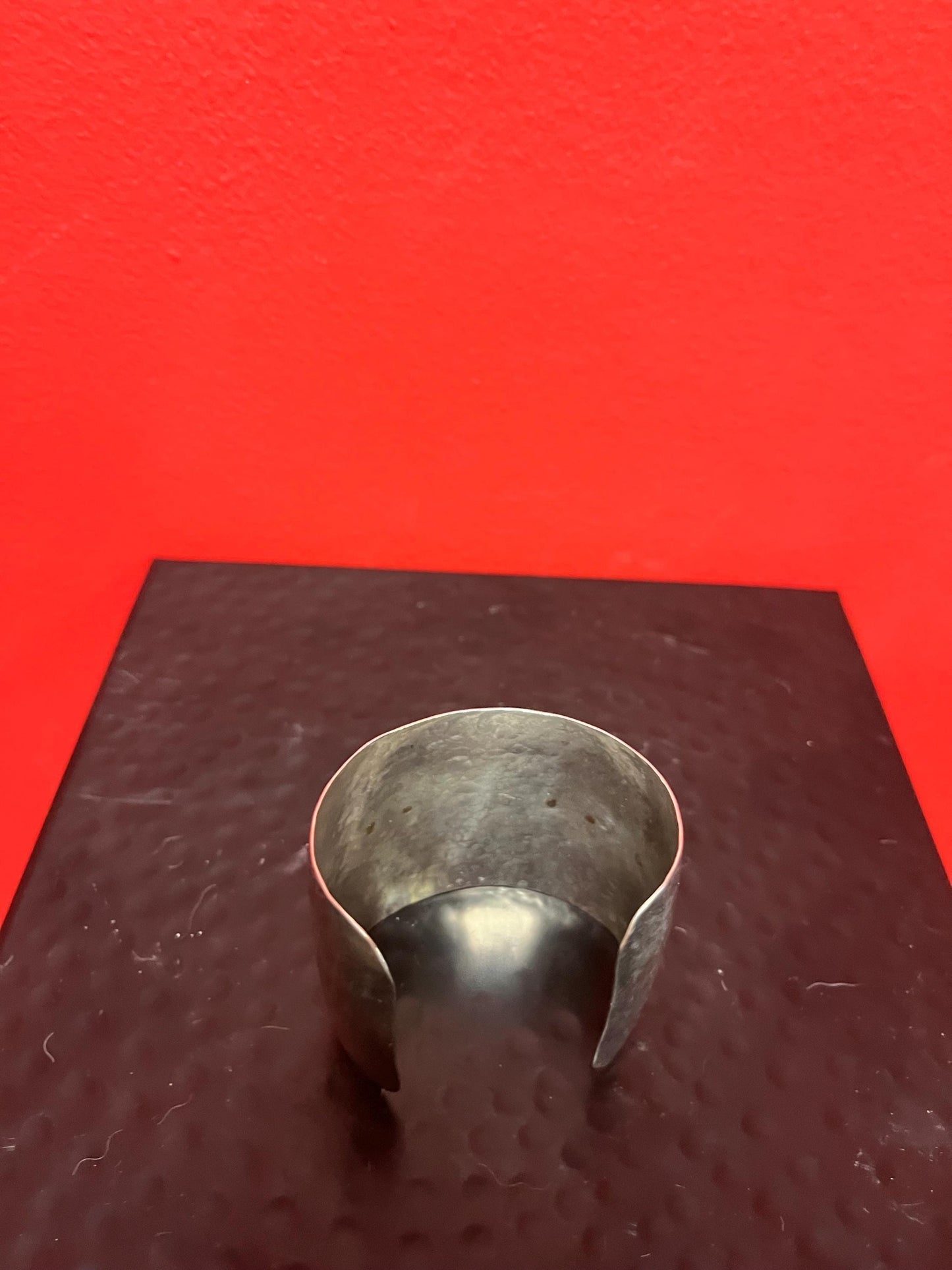 Magnificent signed heavy sterling and gold sun mask cuff indigenous First NationsNorthwest Coast 2 1/4 wide and 2 high, 7 circumference