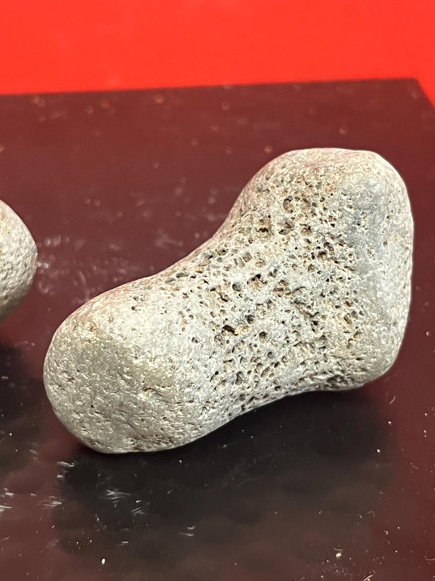 Two wonderful authentic indigenous first nations stone tools from museum quality collection 2.5 and 3 inches long - rare